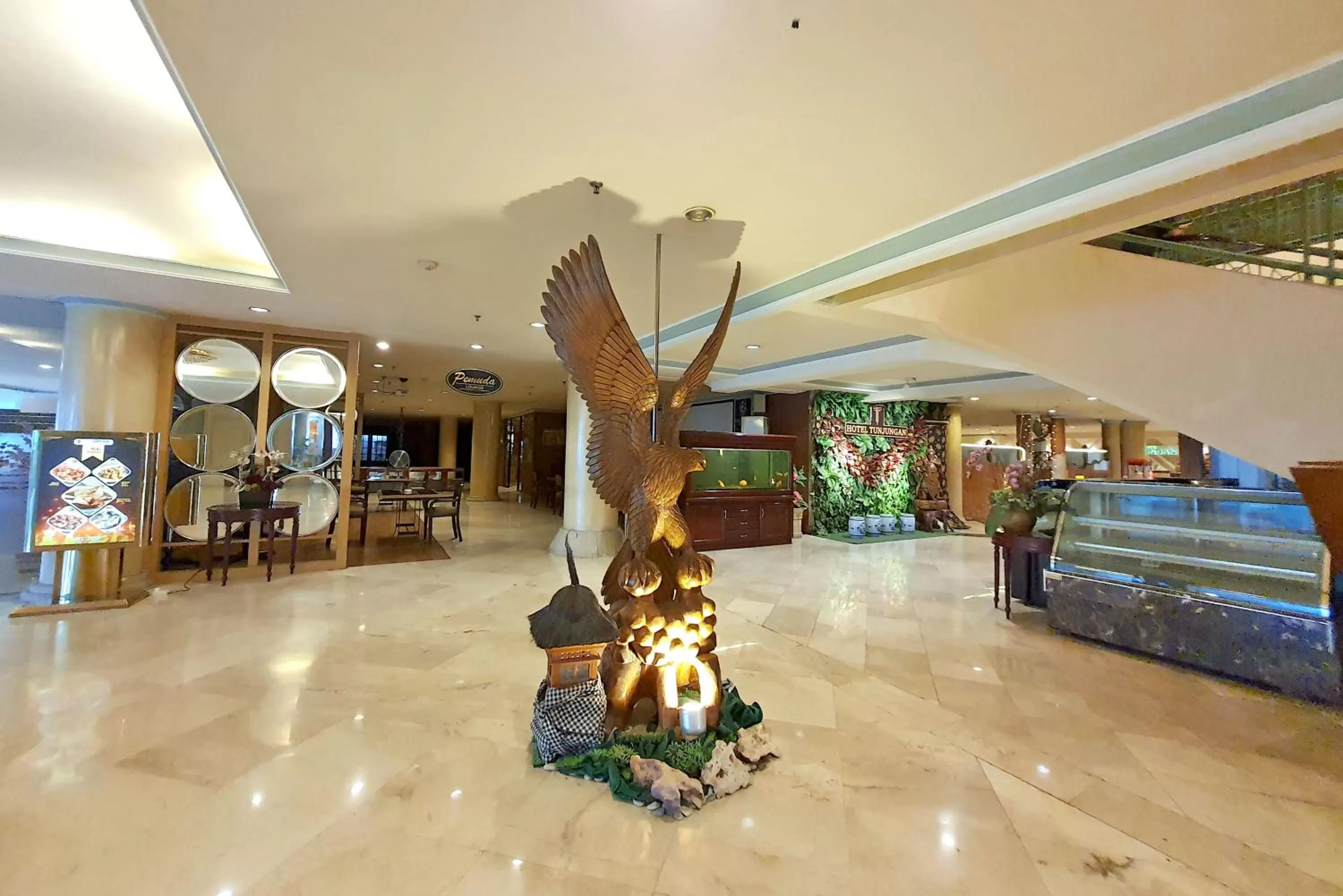 Lobby or reception in Tunjungan Hotel