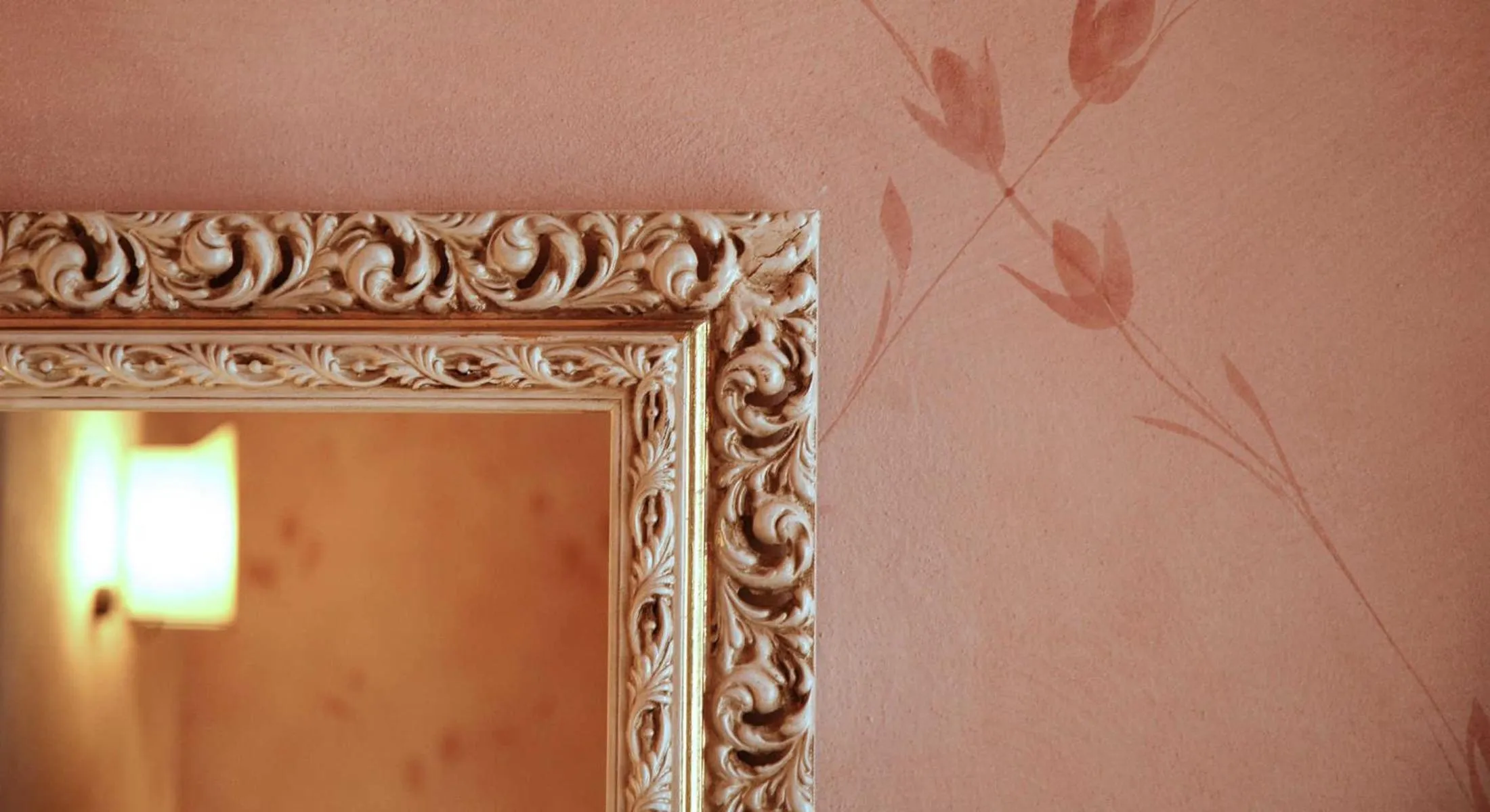 Decorative detail in Hotel Borgo Di Cortefreda - Place of Charme