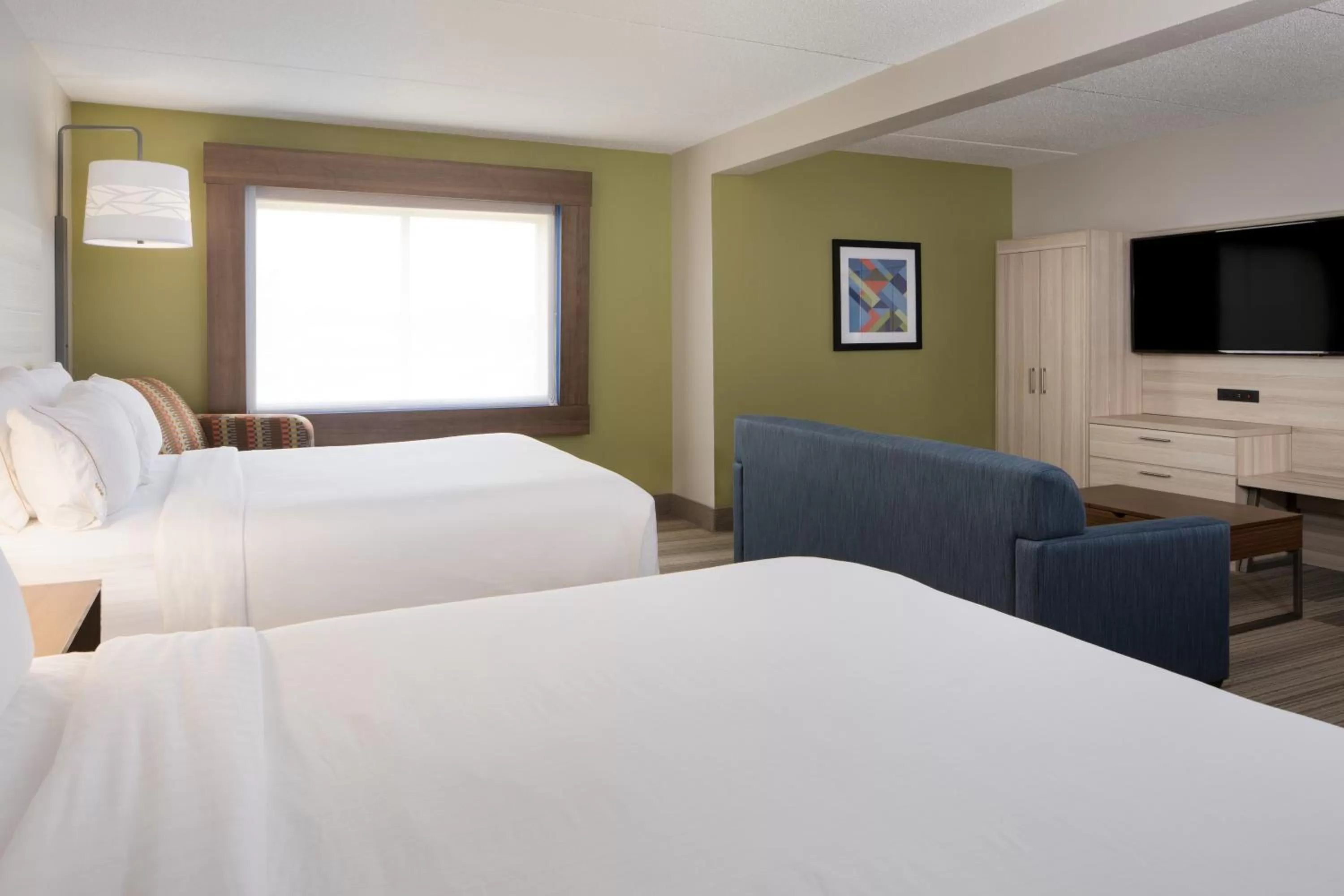 Photo of the whole room, Bed in Holiday Inn Express Louisville Northeast by IHG