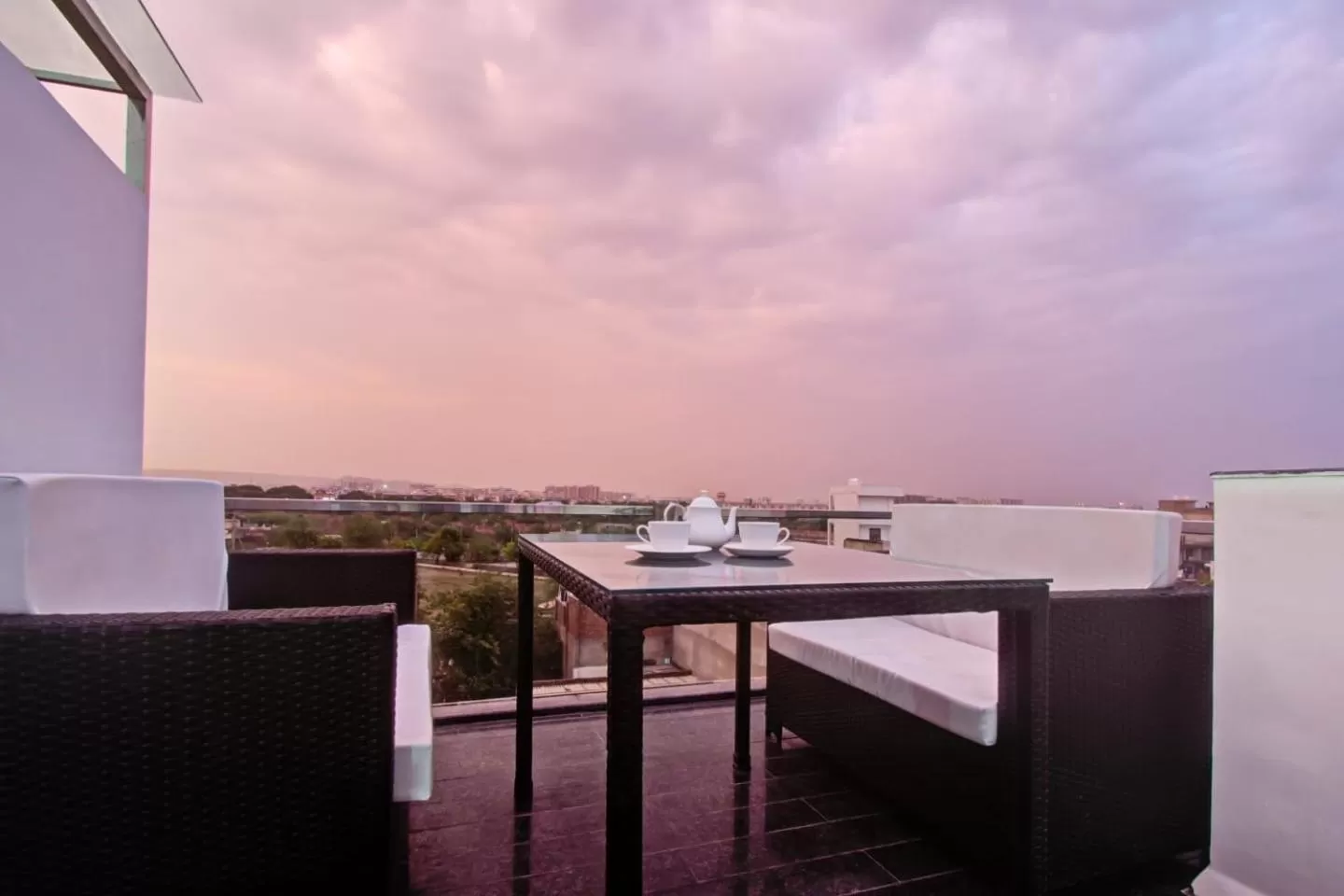 Swimming pool in Grande Azure
