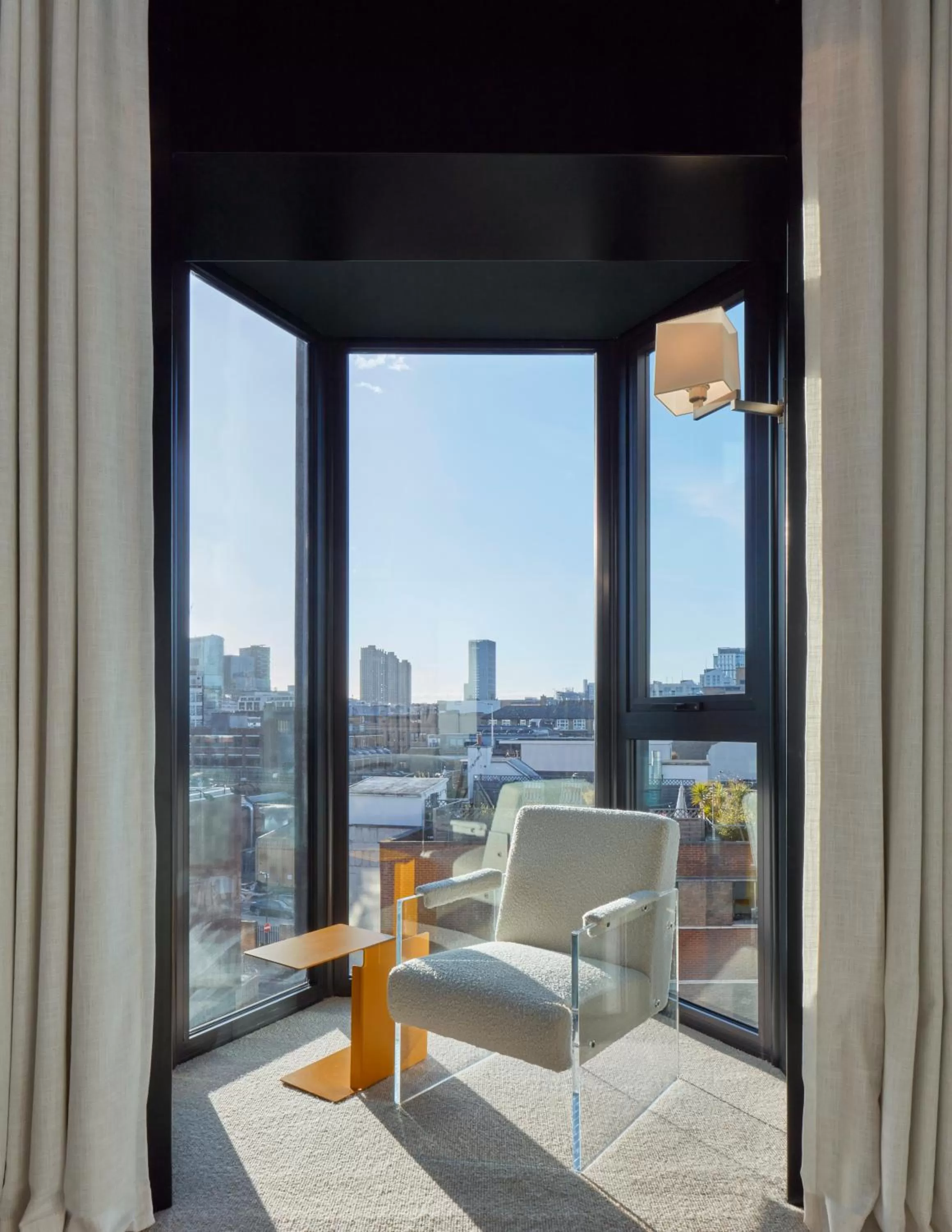 Bedroom in One Hundred Shoreditch