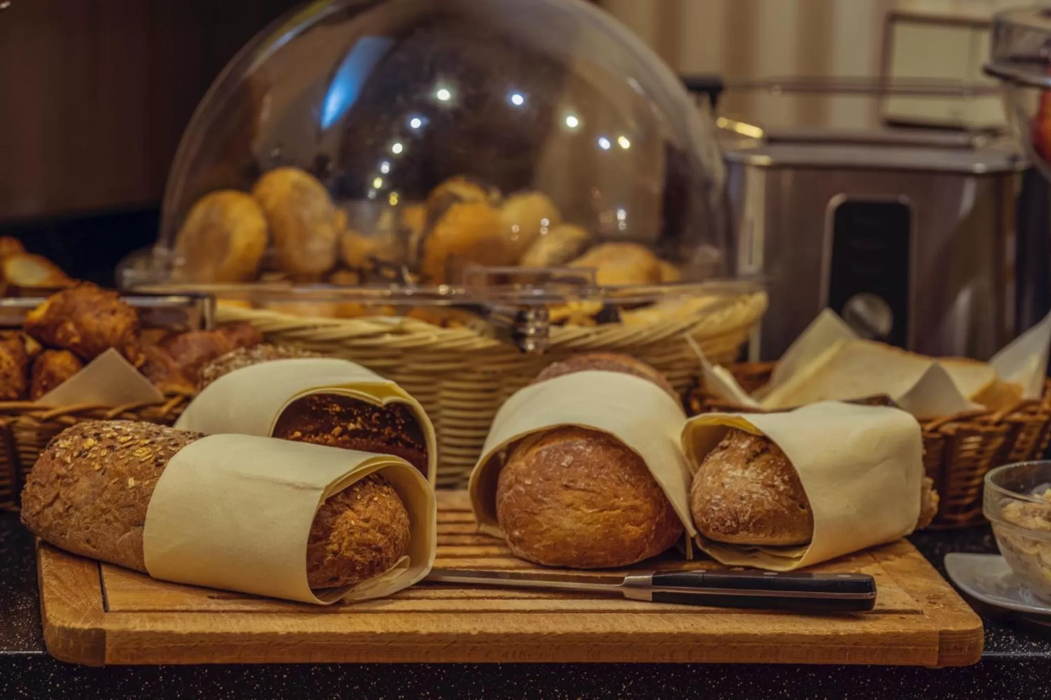 Food and drinks in Sky Business Hotel