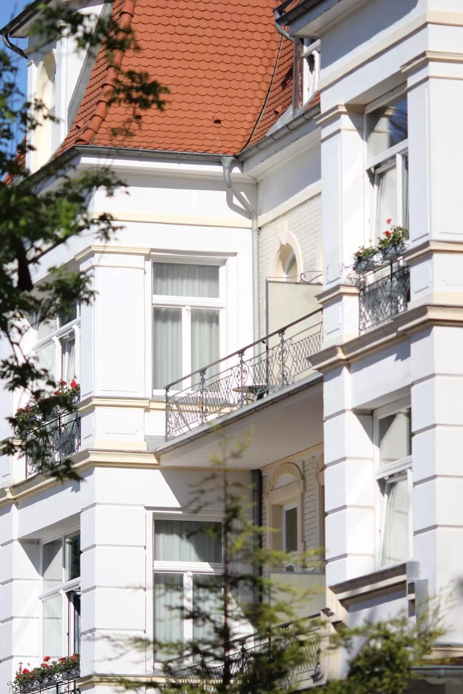 Facade/entrance in SEETELHOTEL Villa Esplanade mit Aurora die zwei Villen als Rückzugsorte mit Stil, Genuss und Geschichte