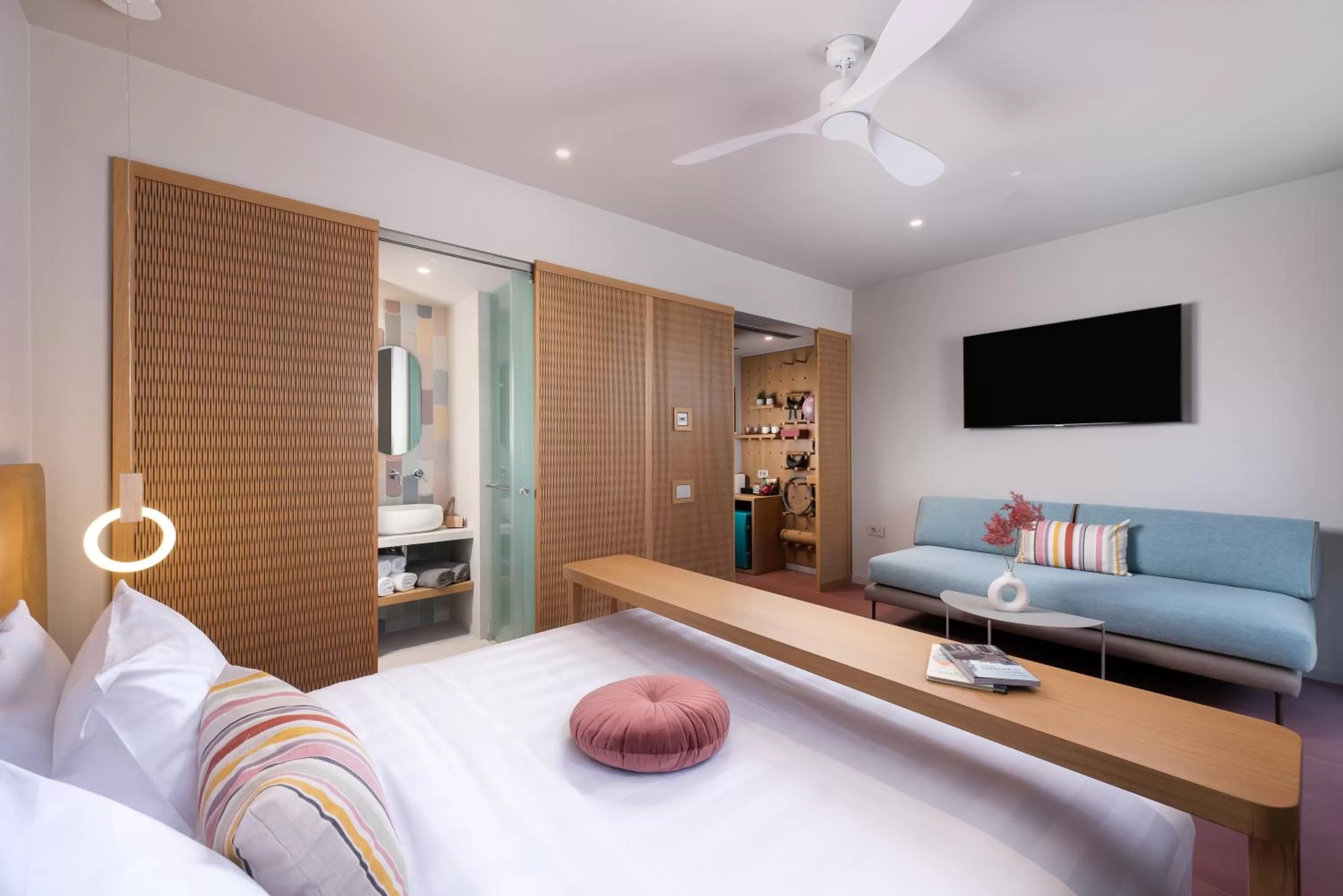 Bed in Alkima Athens Wellness Stay