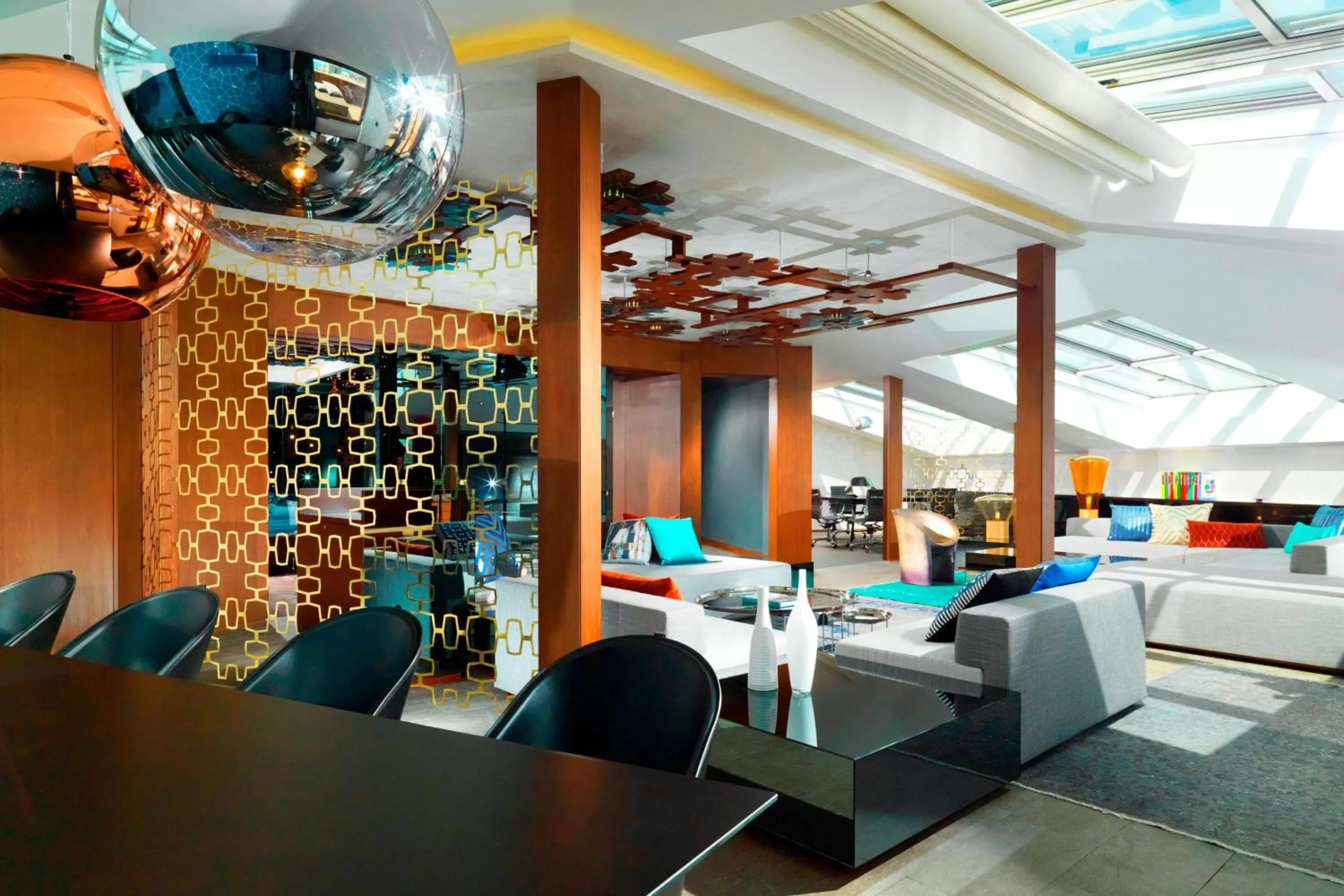 Photo of the whole room in W Istanbul