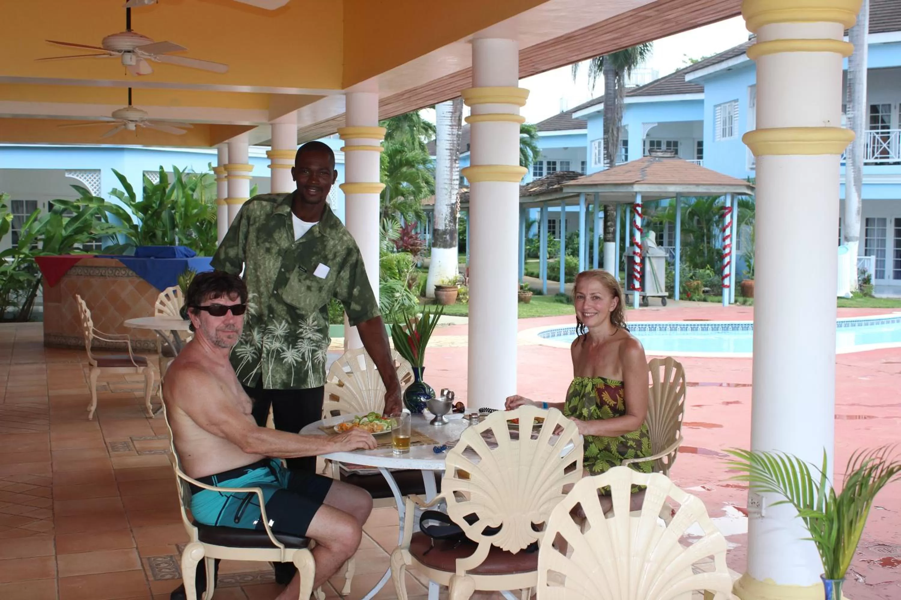 Beachcomber Club Resort