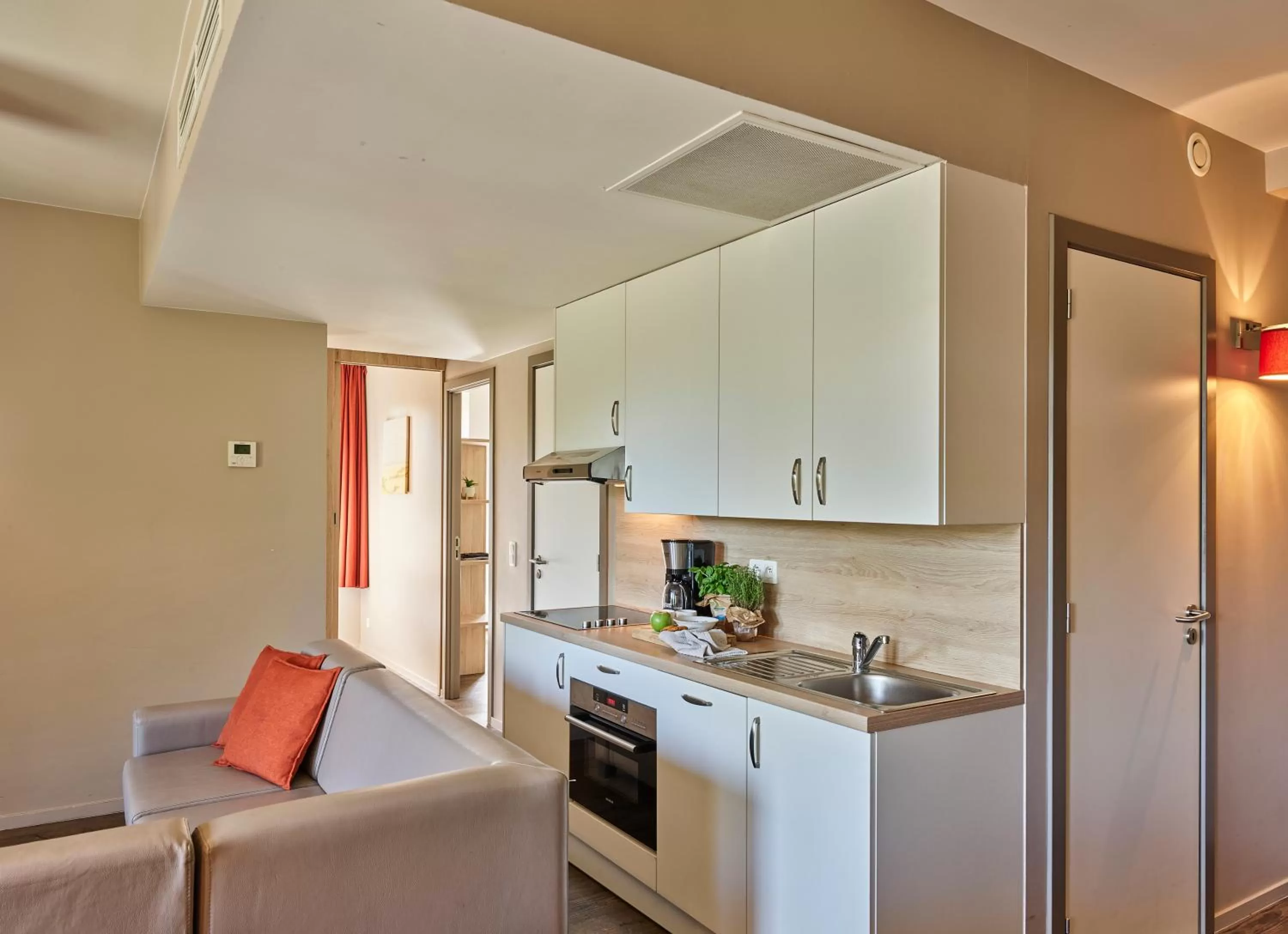 Kitchen or kitchenette in Holiday Suites Westende - Middelkerke