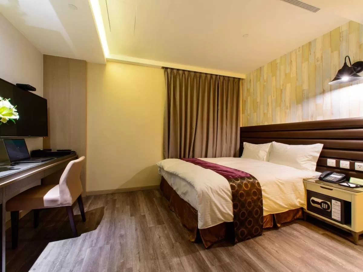 Bed in Stay Hotel - Taichung Zhongqing