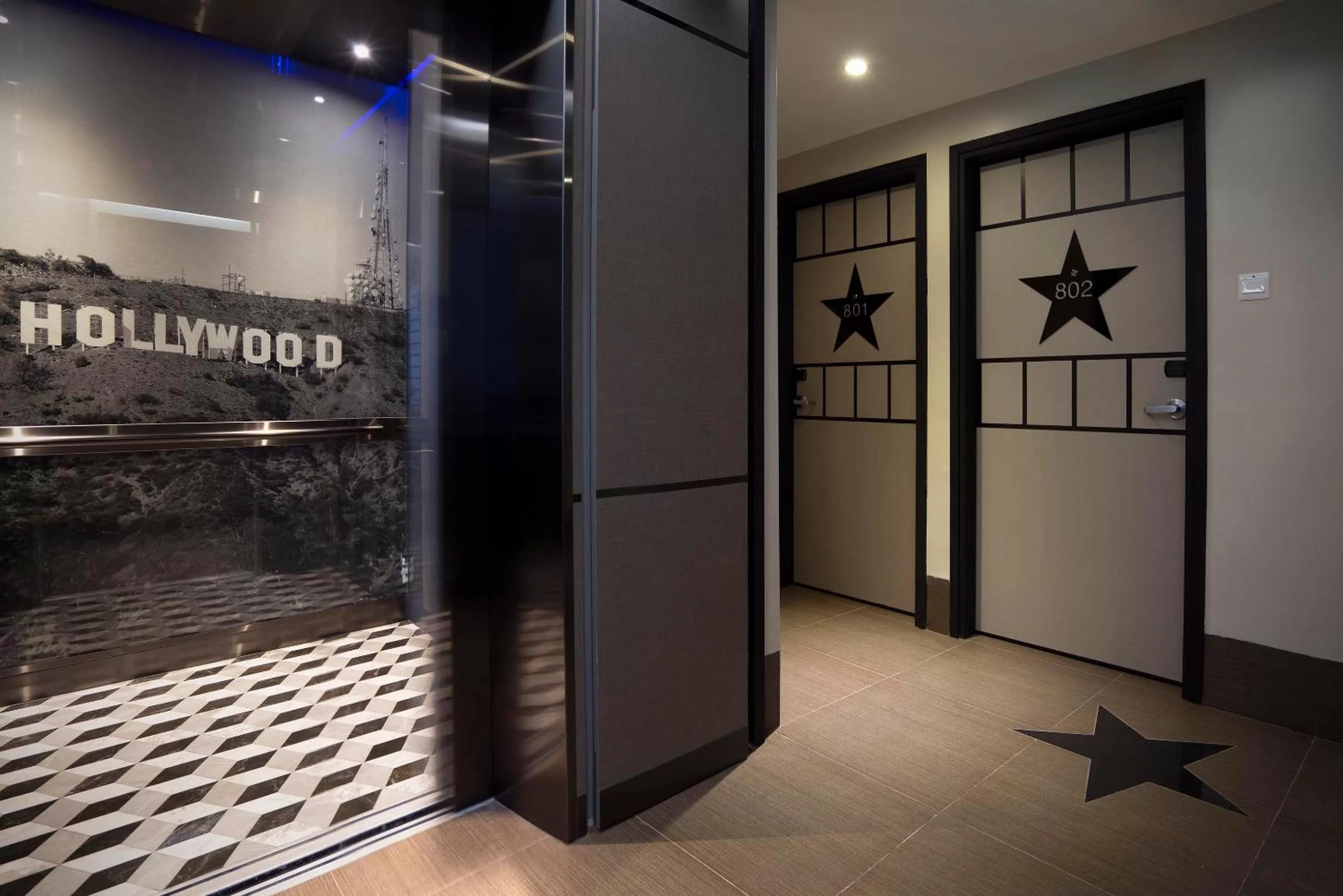 Decorative detail in Hotel 81 Premier Hollywood