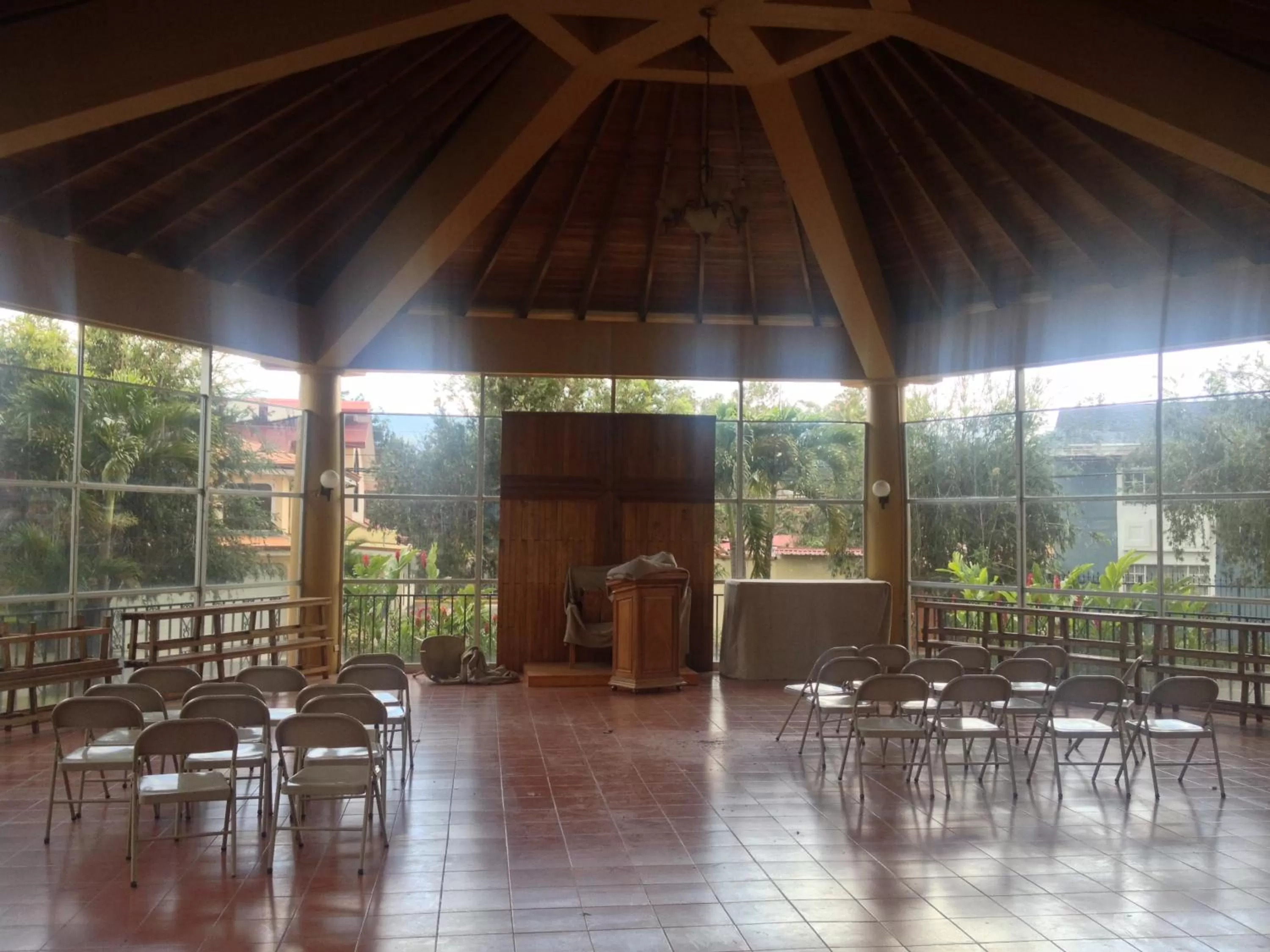 Business facilities in Adventure Inn