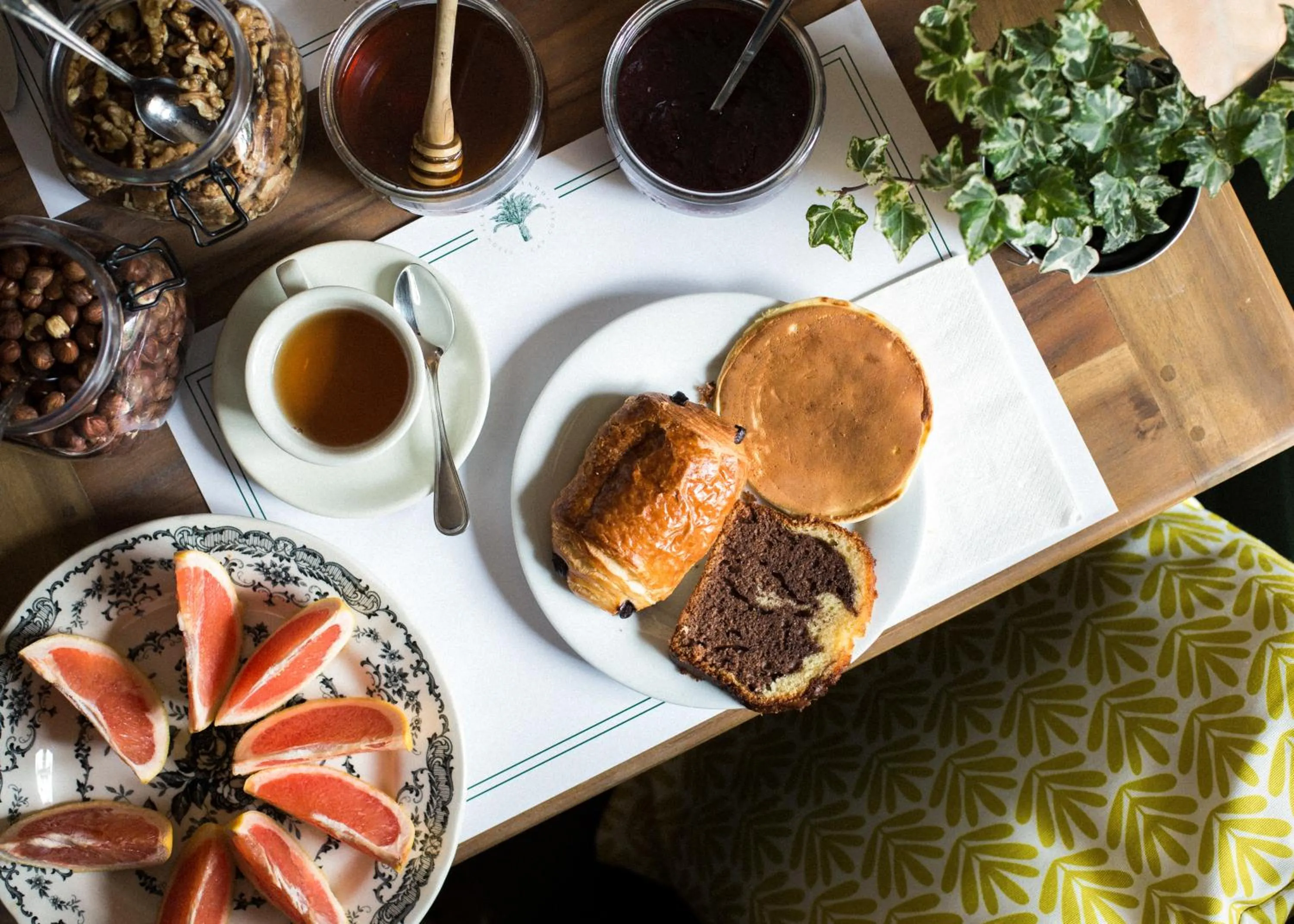 Food and drinks in Demeure Castel Brando Hôtel & Spa