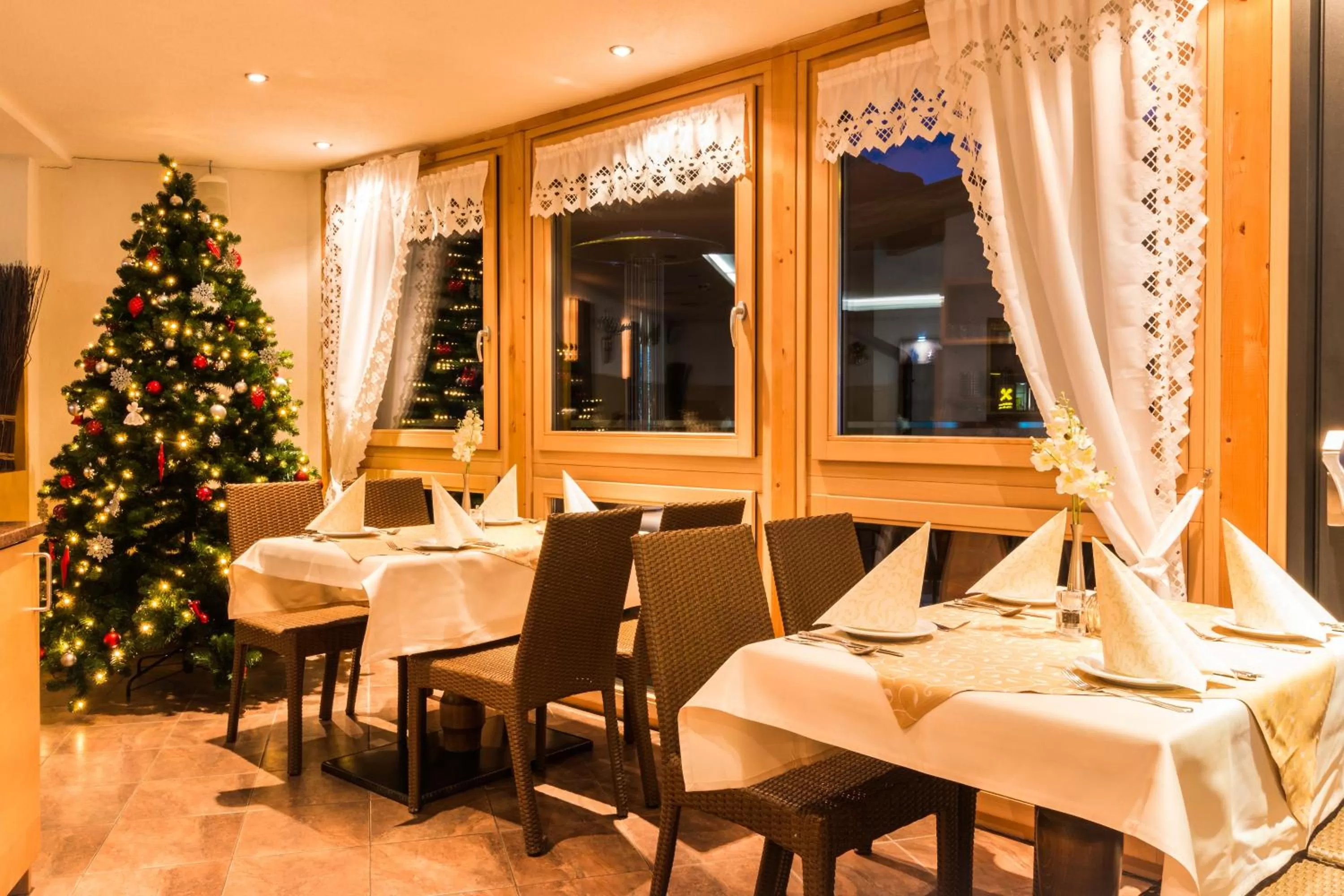 Restaurant/places to eat in Adler Hotel-Pension
