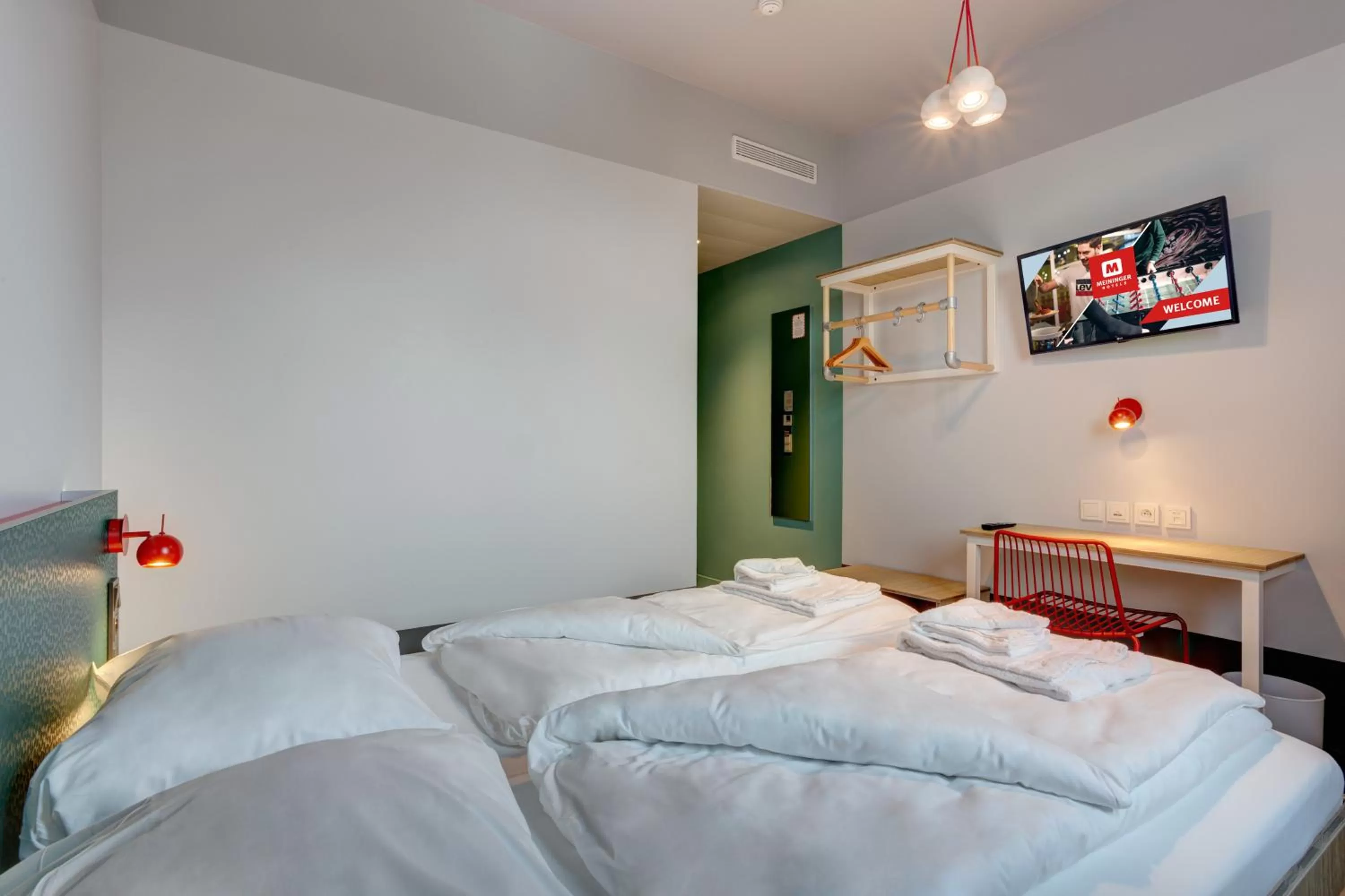 Bed in MEININGER Hotel Paris Porte de Vincennes