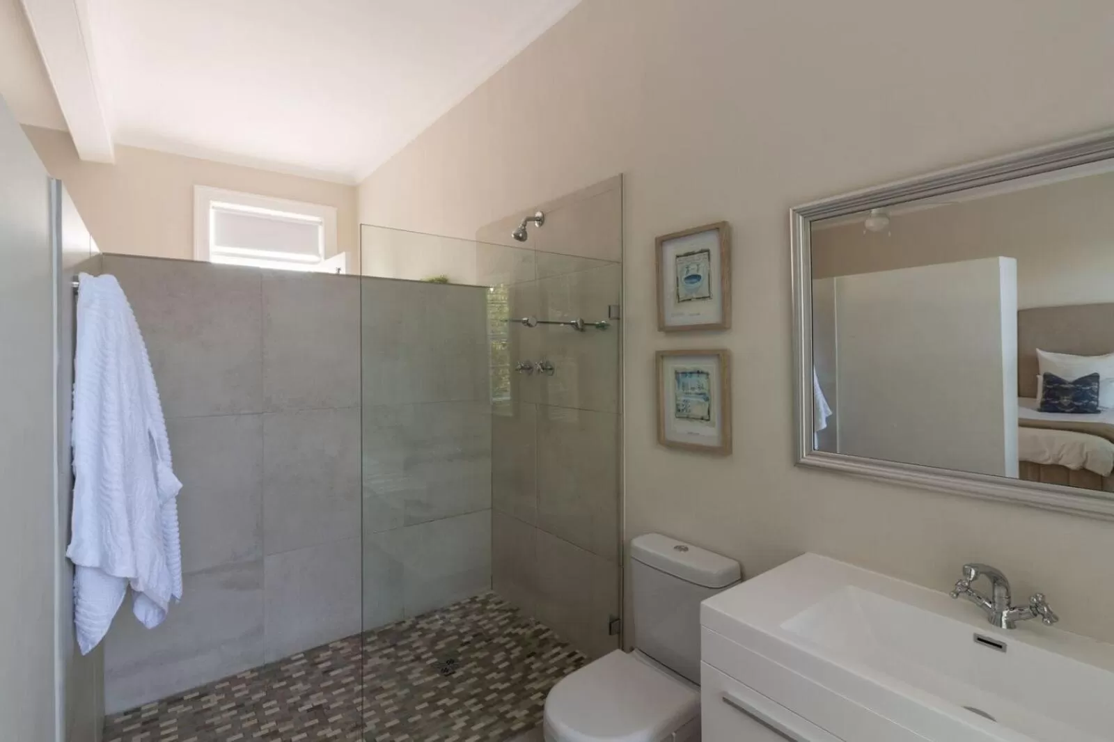 Shower in Sandown Lodge