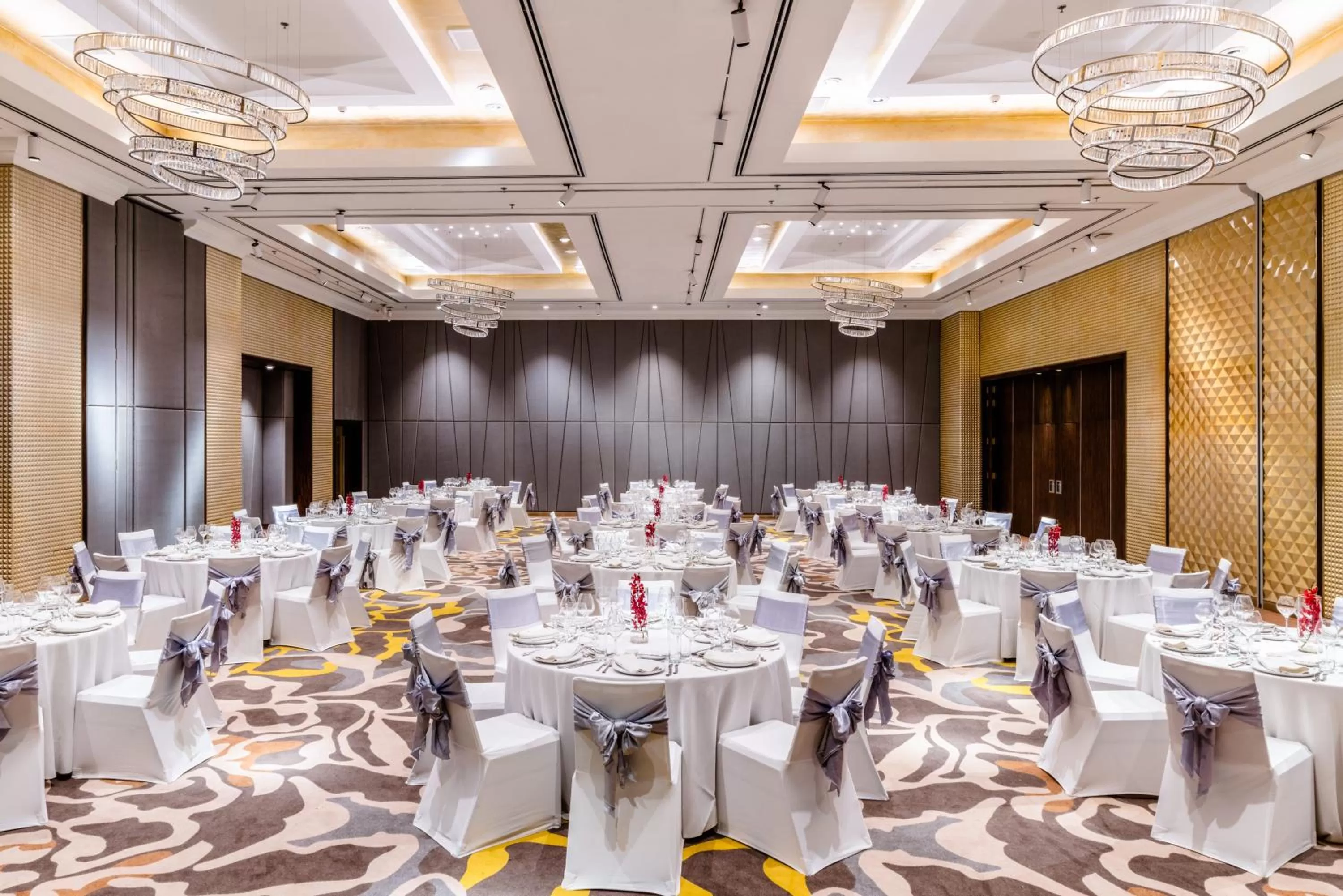 Meeting/conference room in Caravelle Saigon