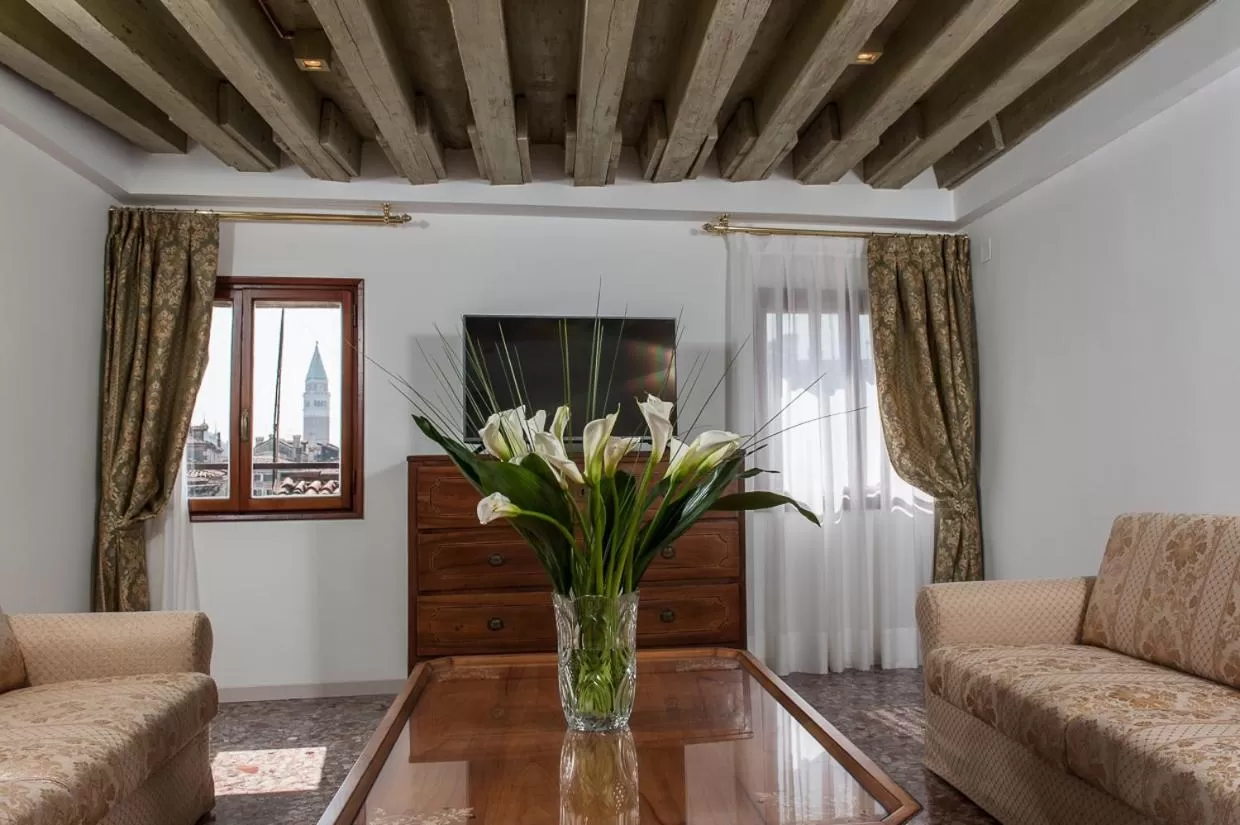 Living room in Ca' Cappellis