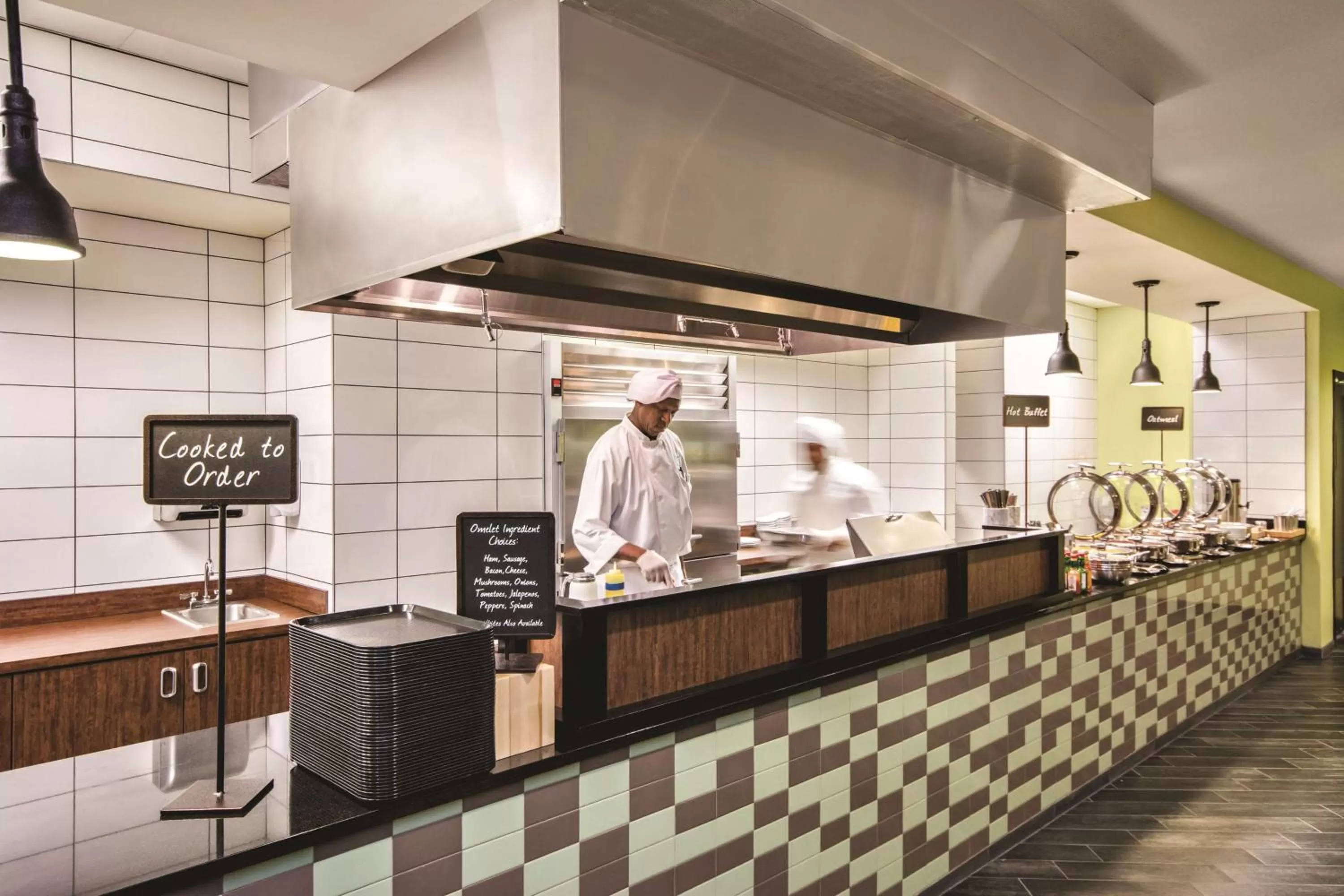 Dining area in Embassy Suites by Hilton Tuscaloosa Alabama Downtown
