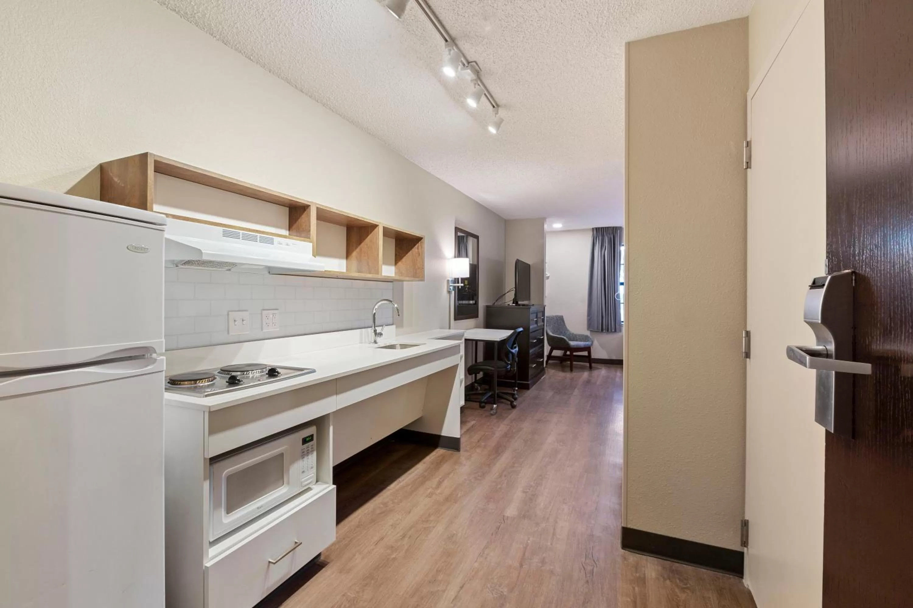 Kitchen or kitchenette in Extended Stay America Premier Suites - Union City - Dyer St