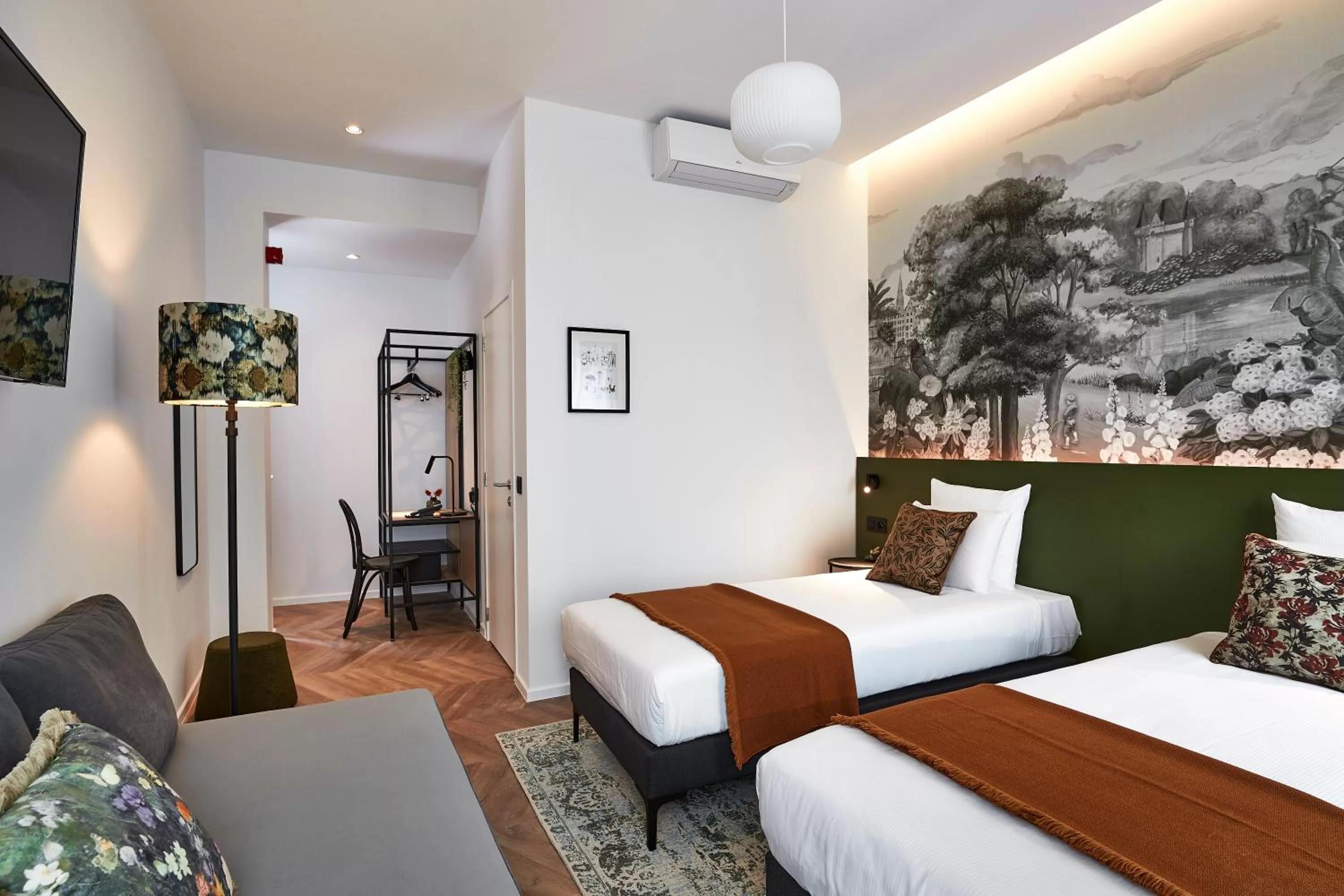 Bed in Urban Yard Hotel