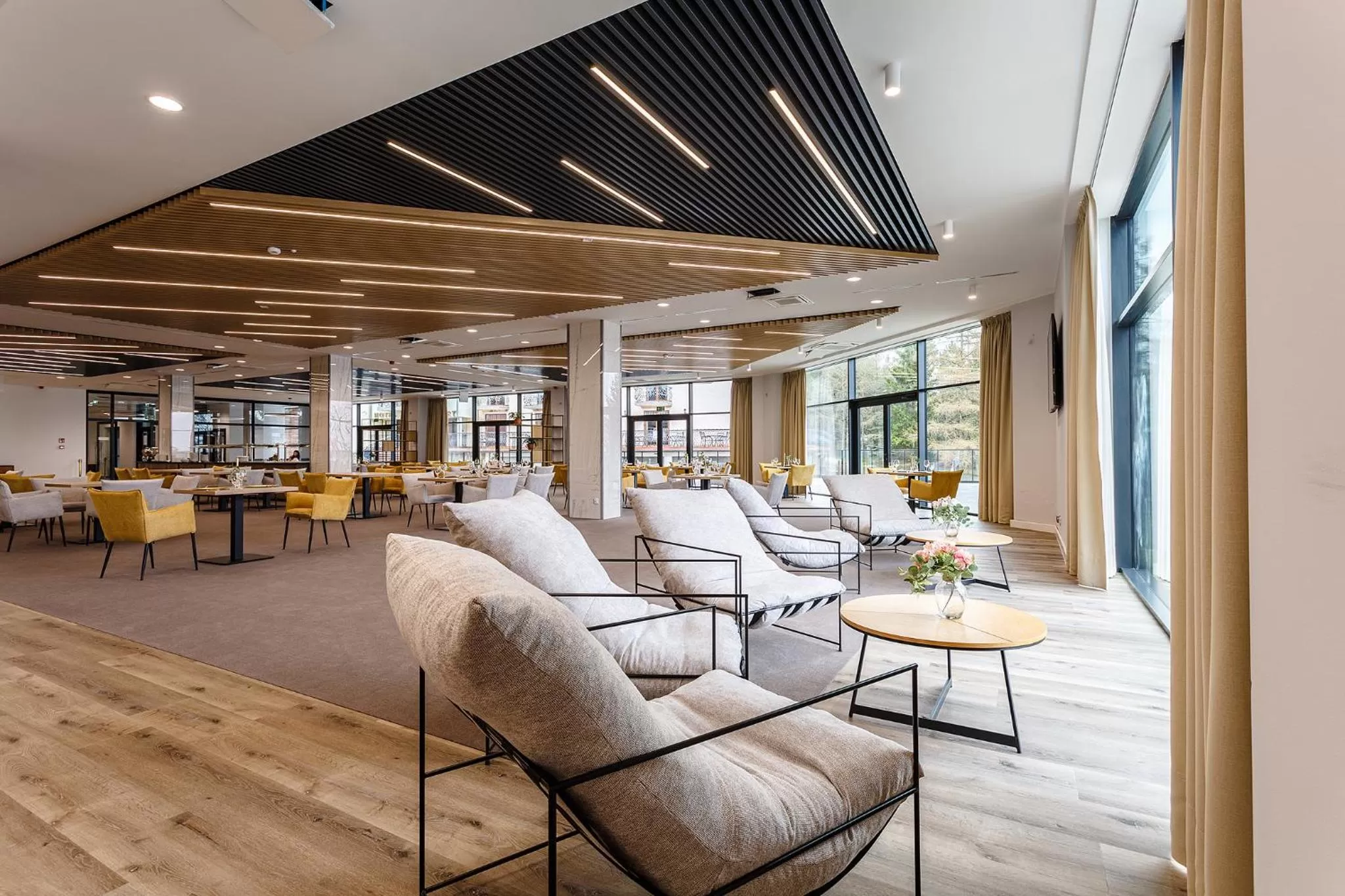 Lounge or bar in Hotel Robert's Port