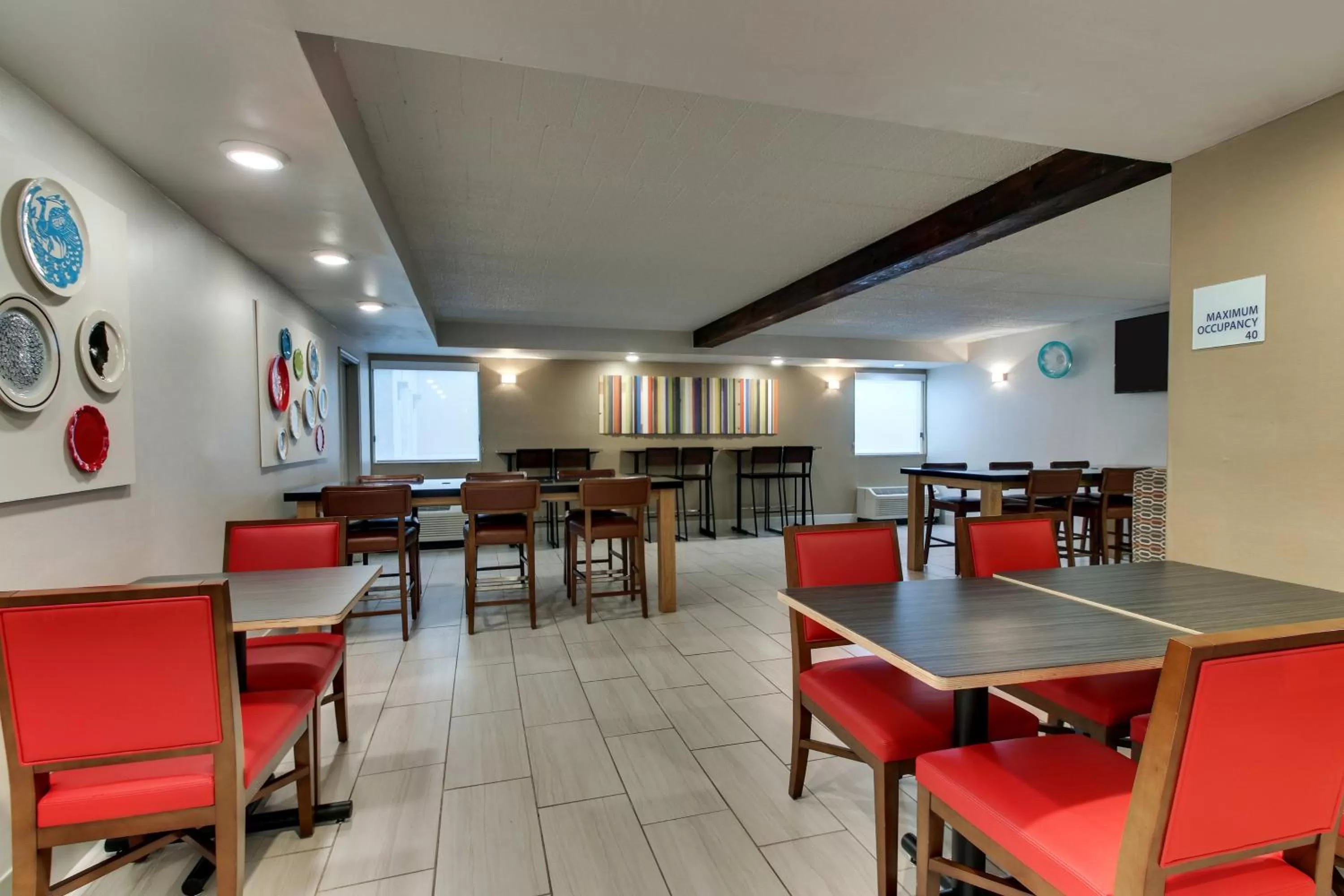 Breakfast in Holiday Inn Express Pittston - Scranton Airport by IHG