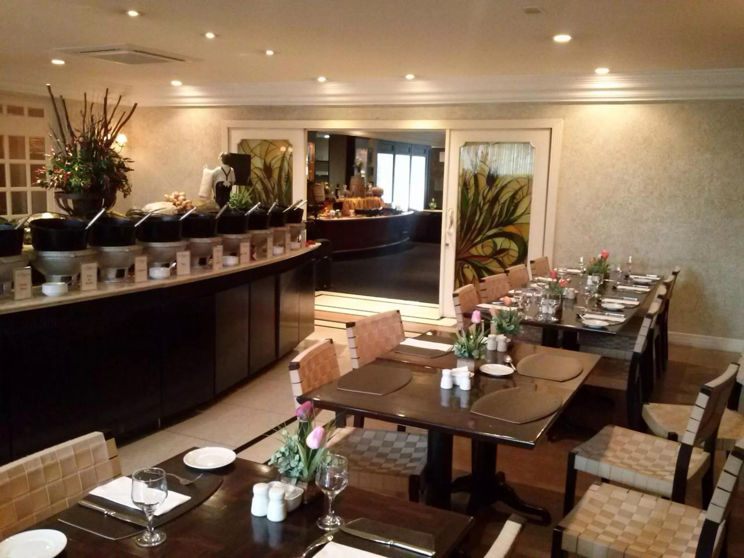 Restaurant/places to eat in Mabu Curitiba Business