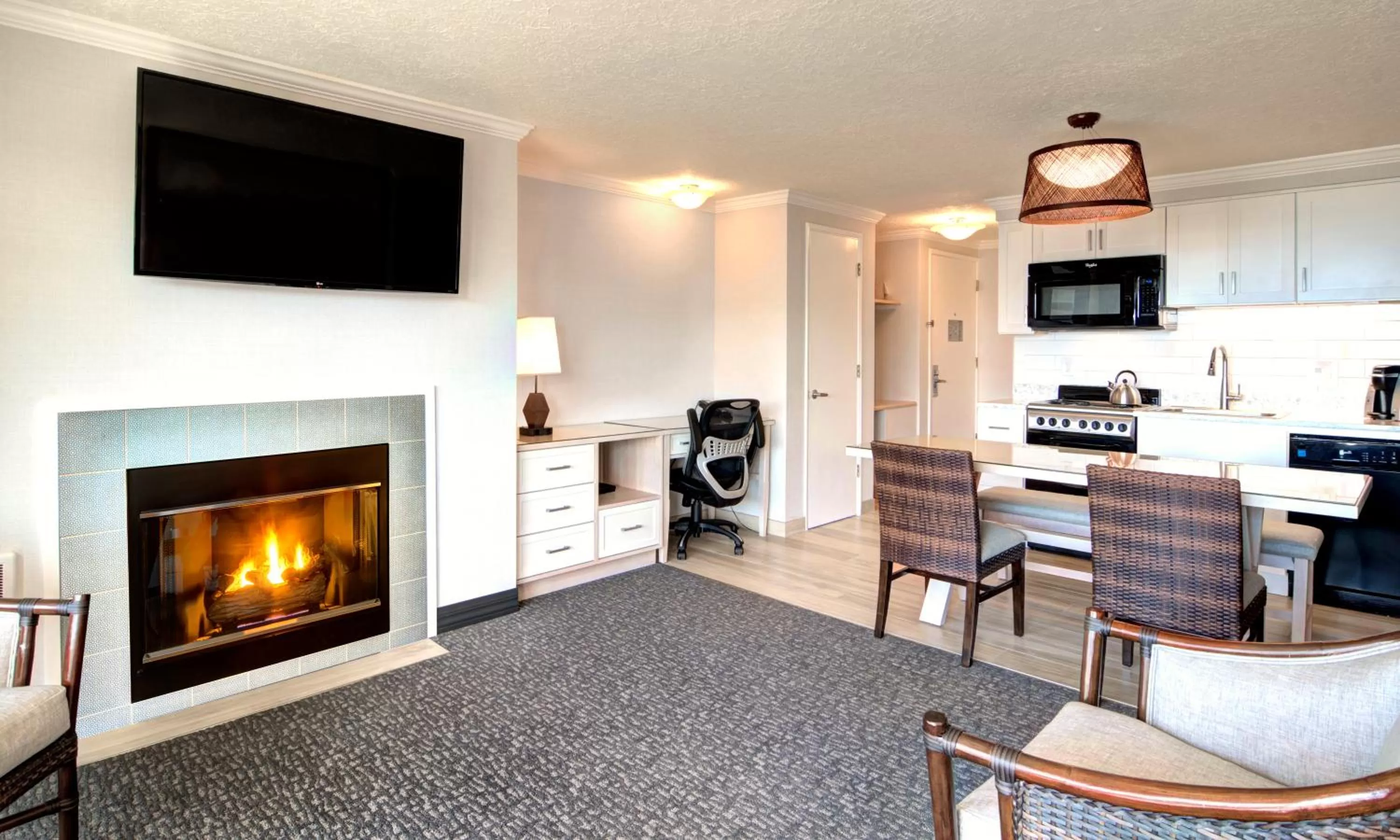 Hallmark Resort in Cannon Beach