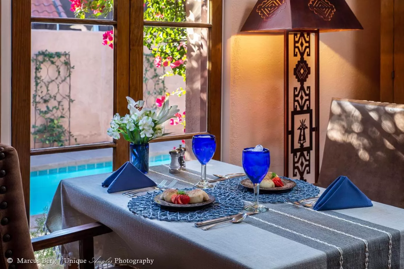 Restaurant/Places to Eat in Adobe Rose Inn