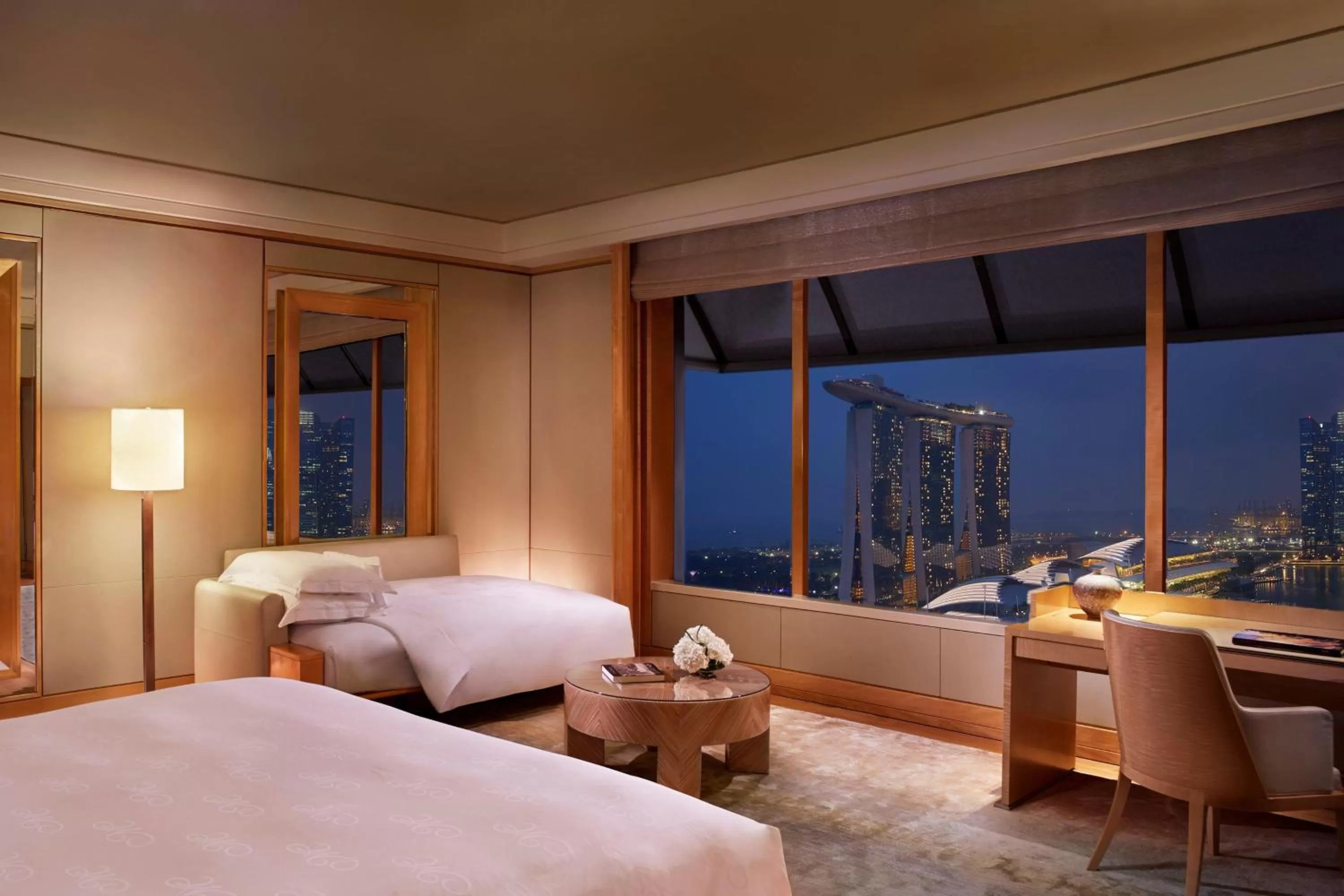Photo of the whole room, Bed in The Ritz-Carlton, Millenia Singapore