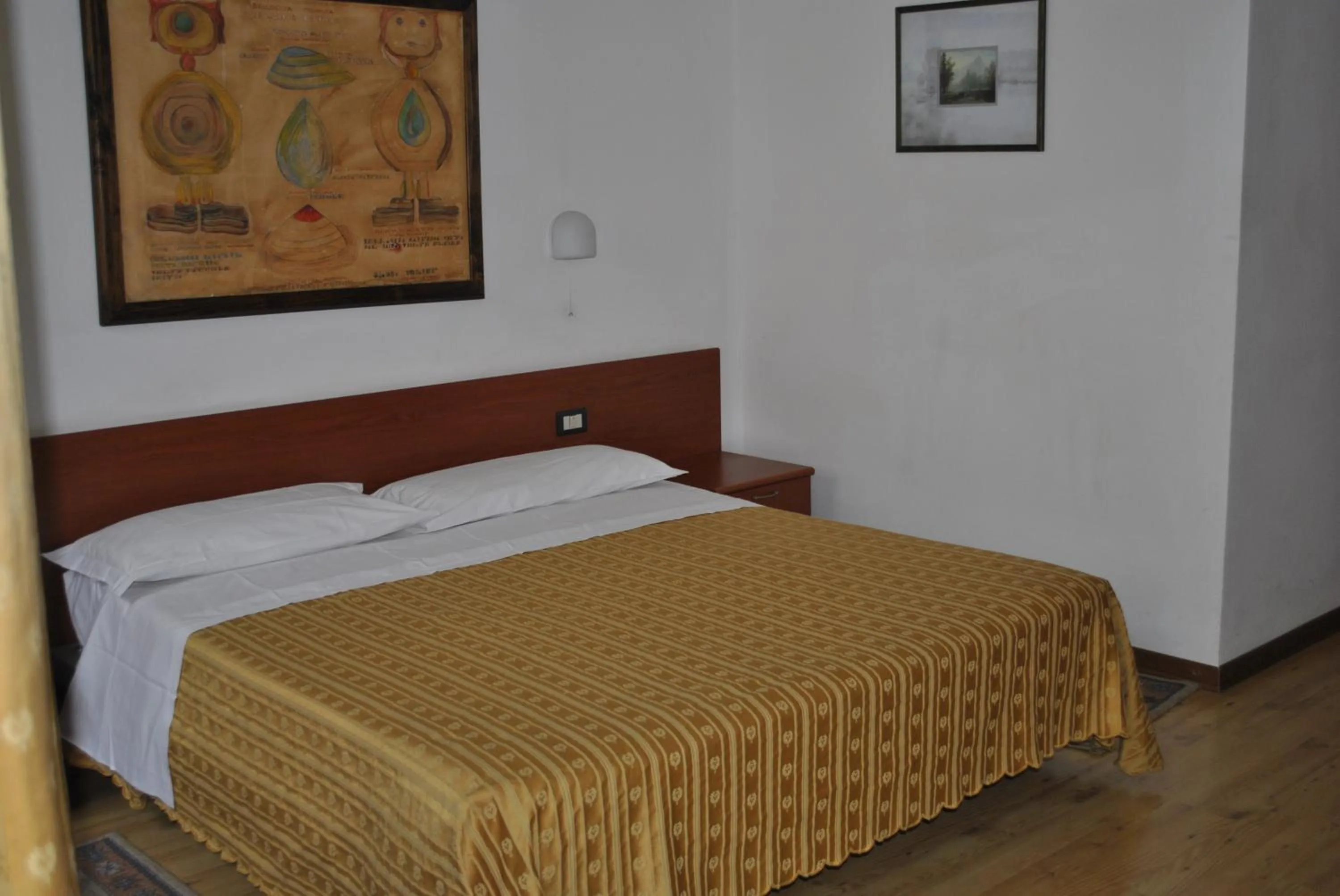 Bed in Albergo Al Viale