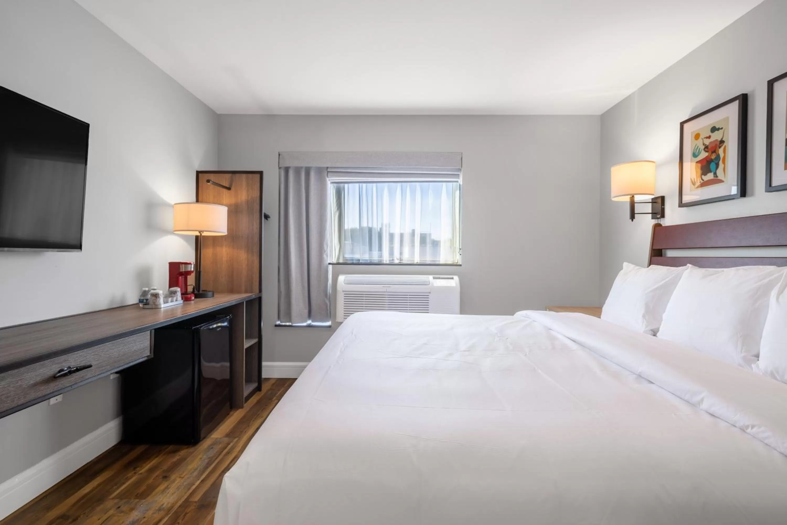 Bedroom, Bed in The Lodge Red Hook