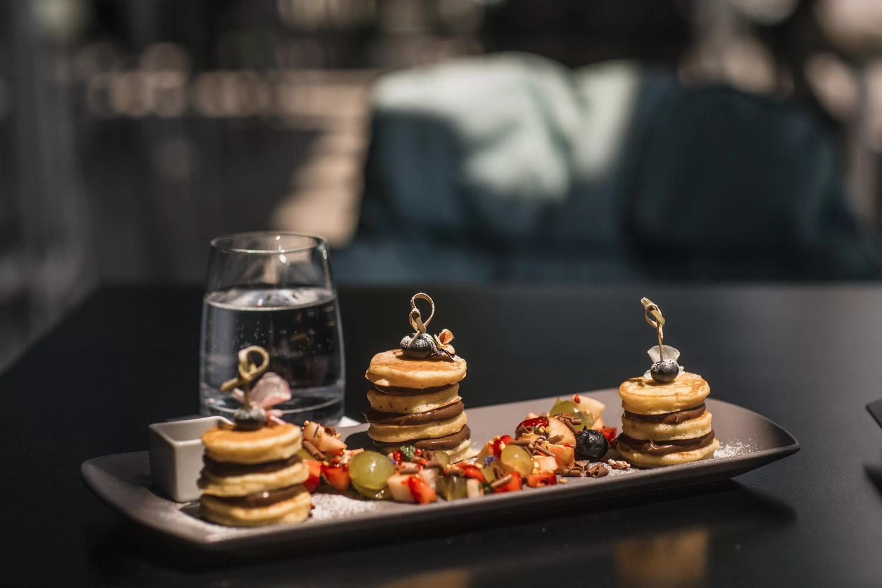 Breakfast in Mava Apartamente