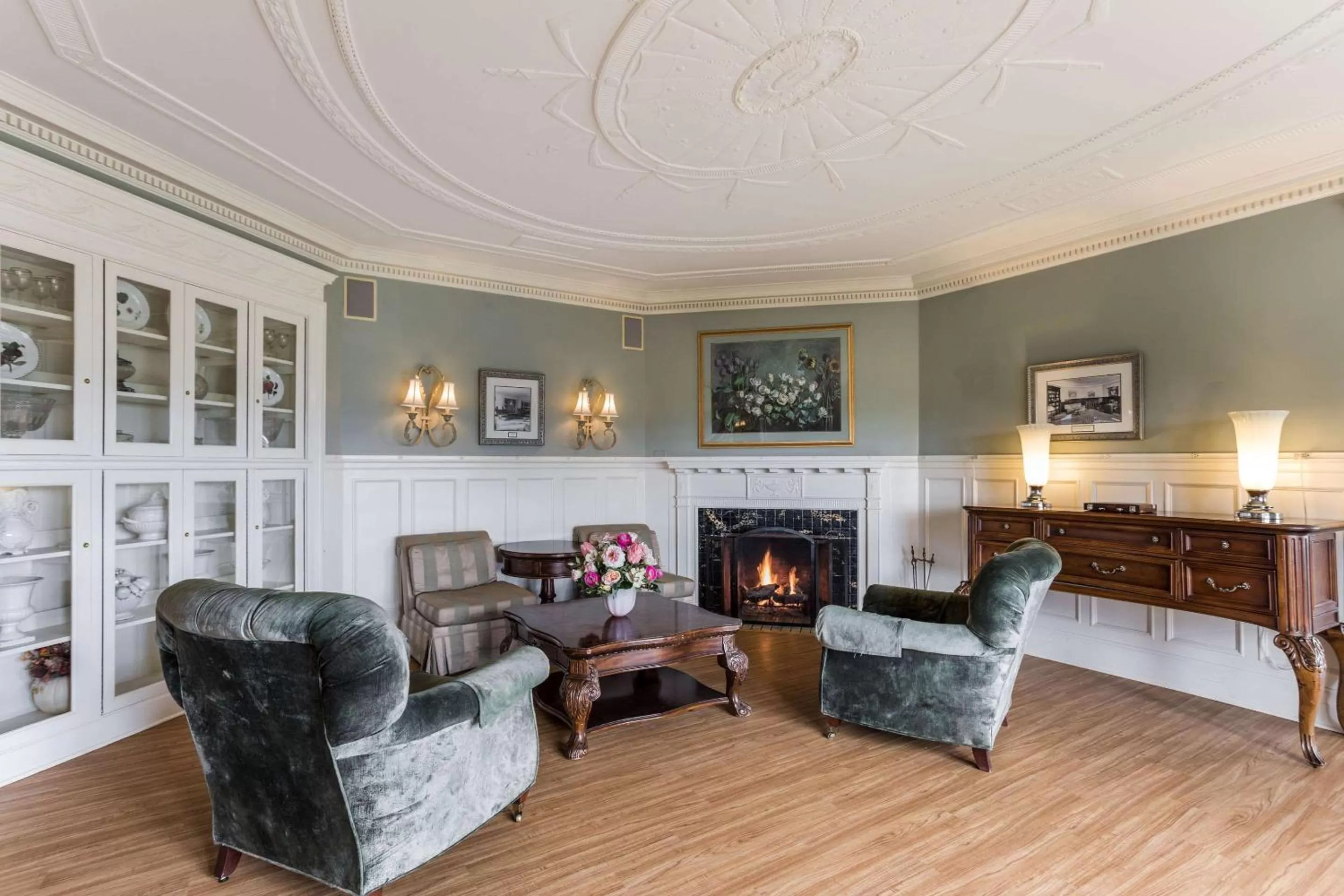 Traditions Hotel & Spa Johnson City - Binghamton, an Ascend Collection Hotel