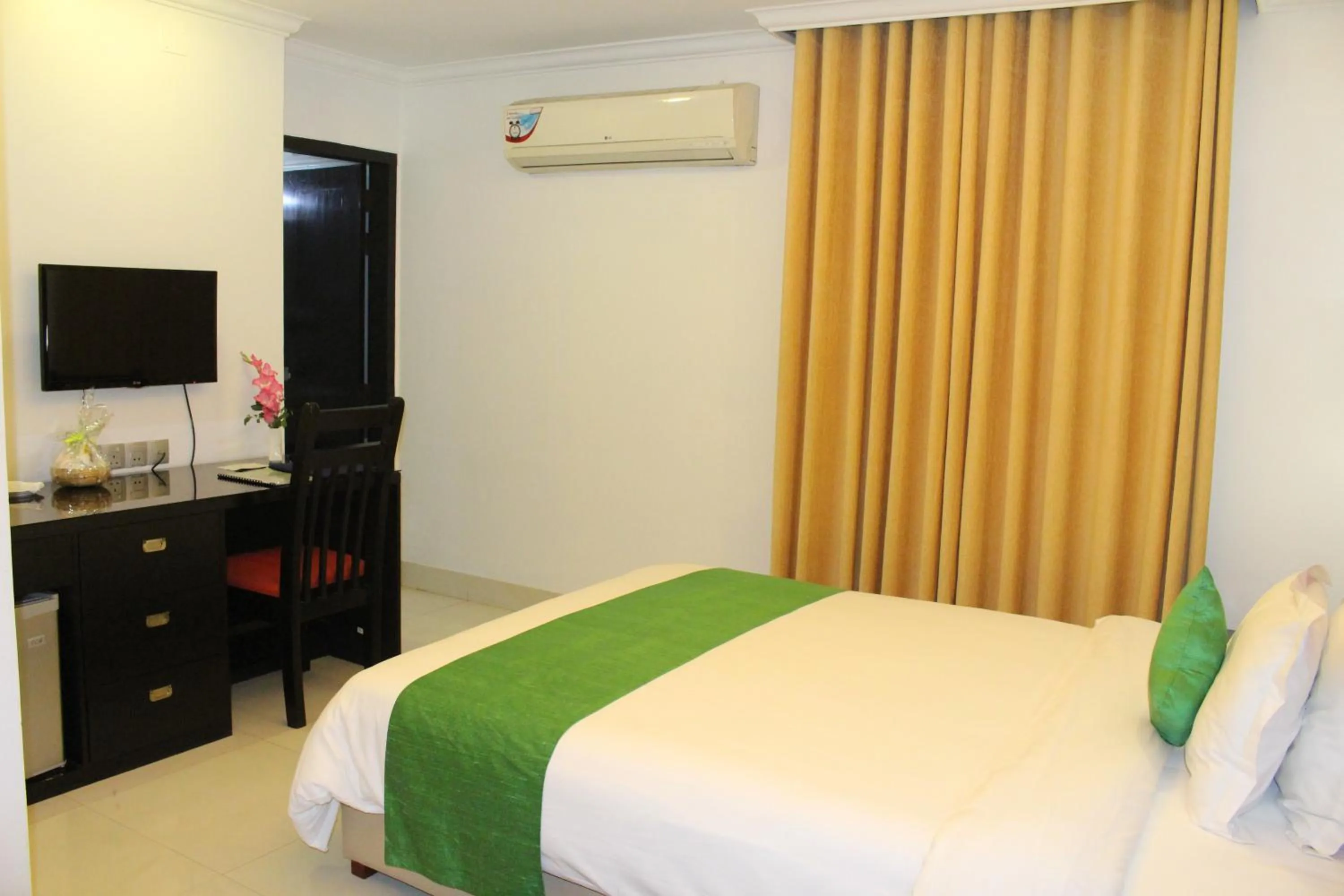 Bed in Nascent Gardenia Baridhara