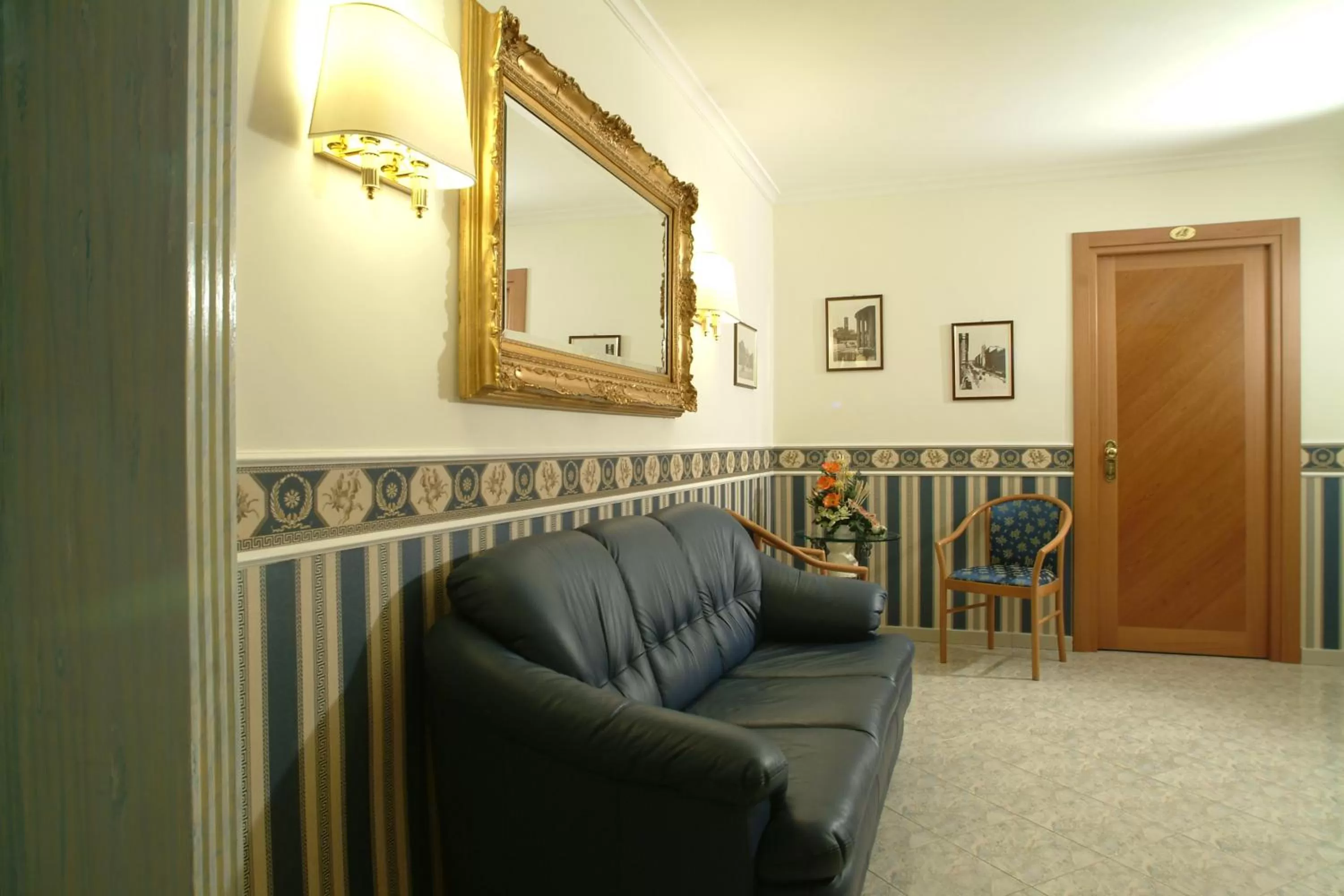 Lobby or reception in Hotel Teti