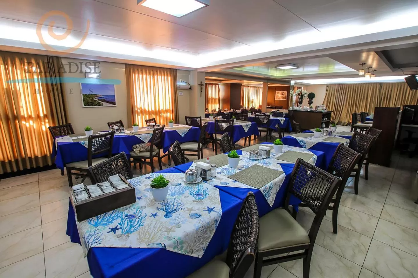 Restaurant/places to eat in Paradise Flat