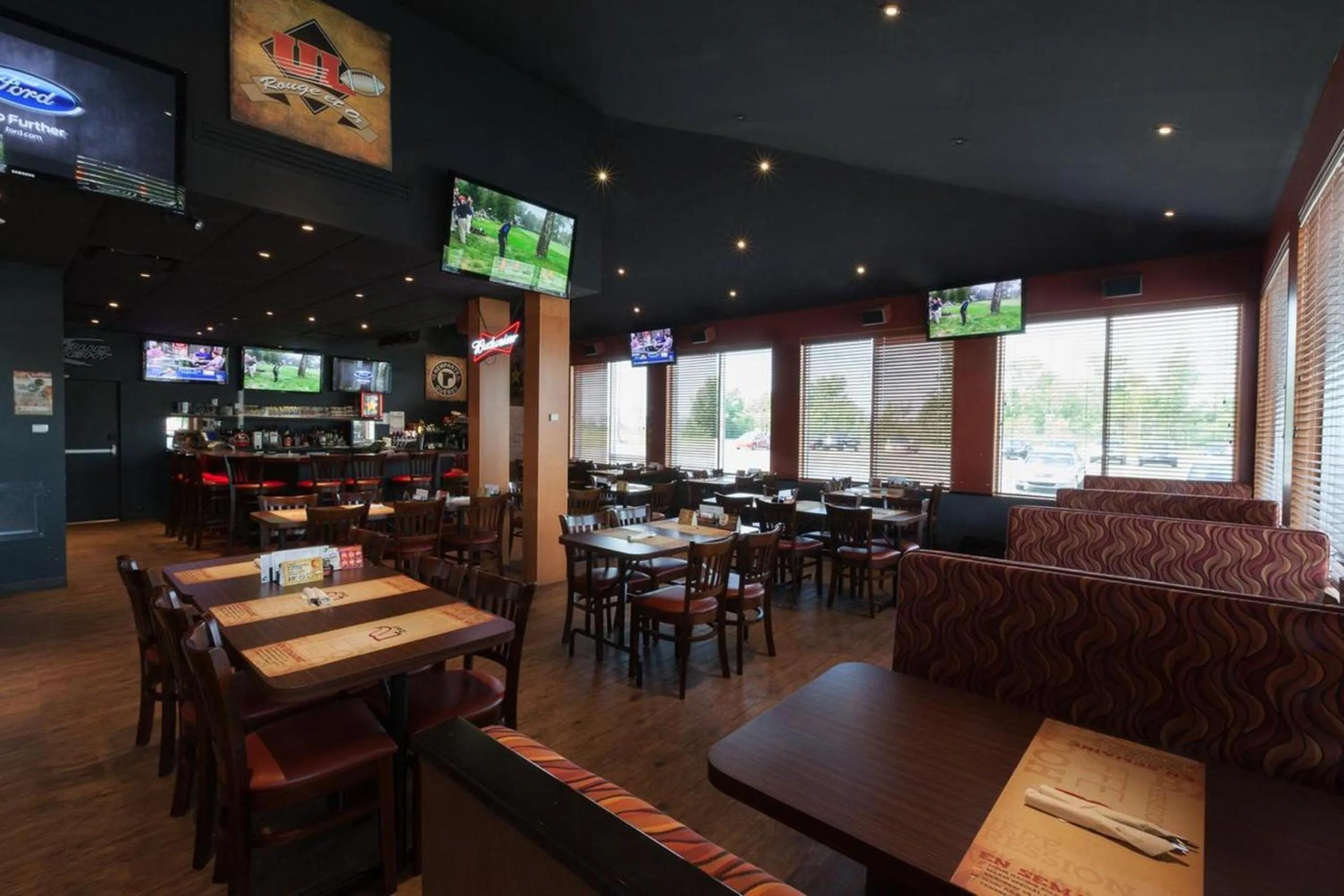 Restaurant/places to eat in N Hôtel Québec