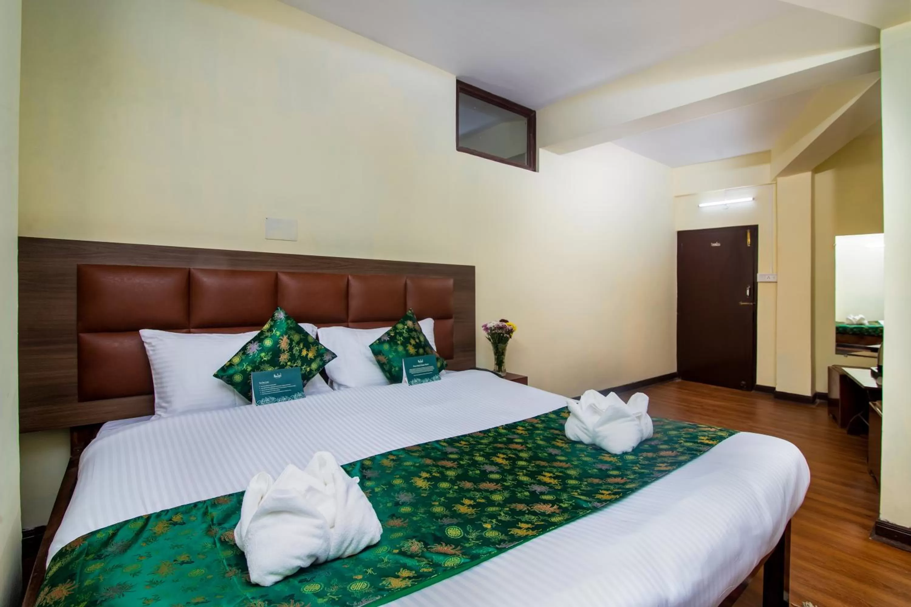 Bed in Muscatel BhumSang - 200 Mts from Mall Road