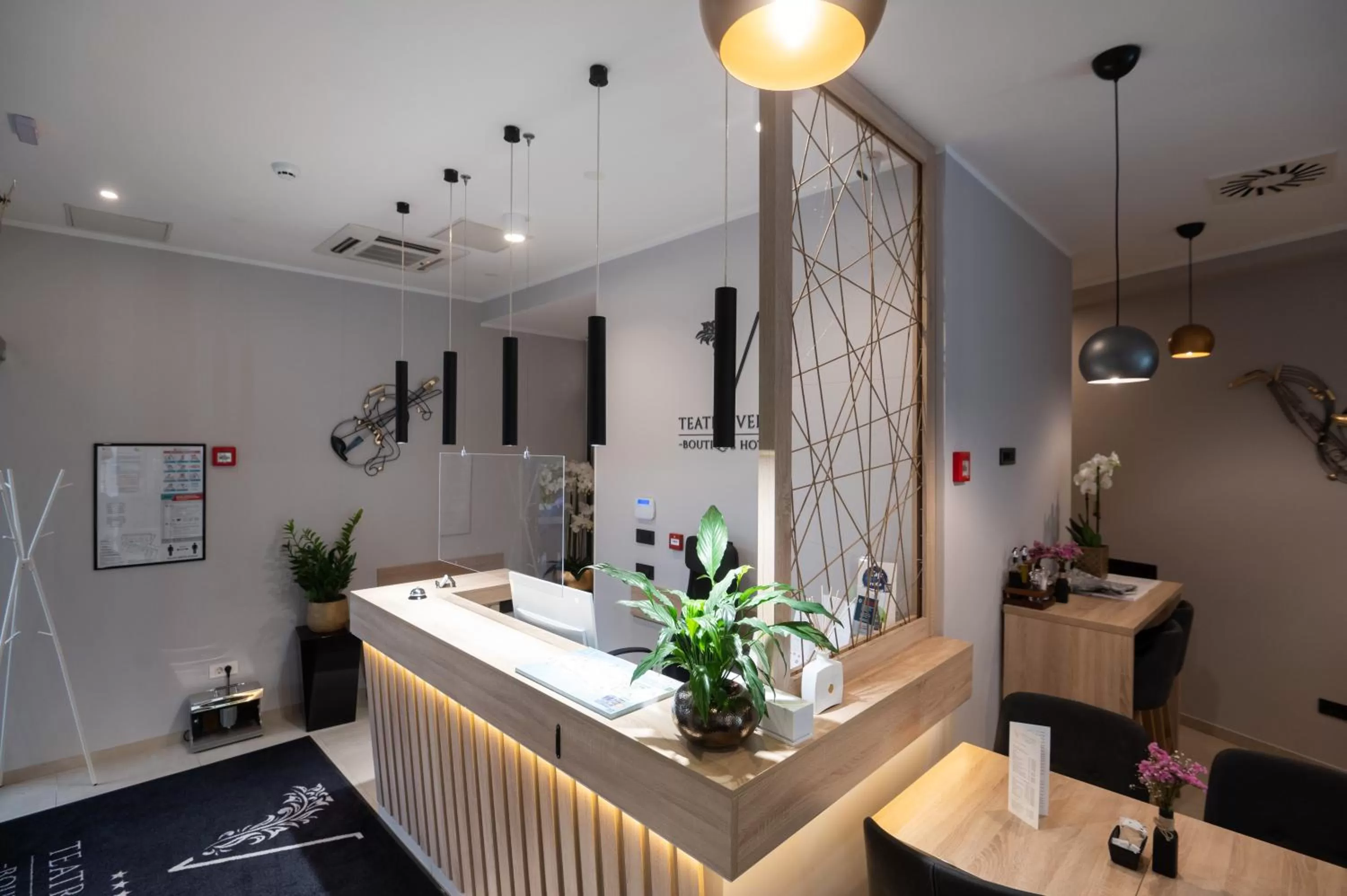 Lobby or reception in Teatro Verdi Boutique Hotel