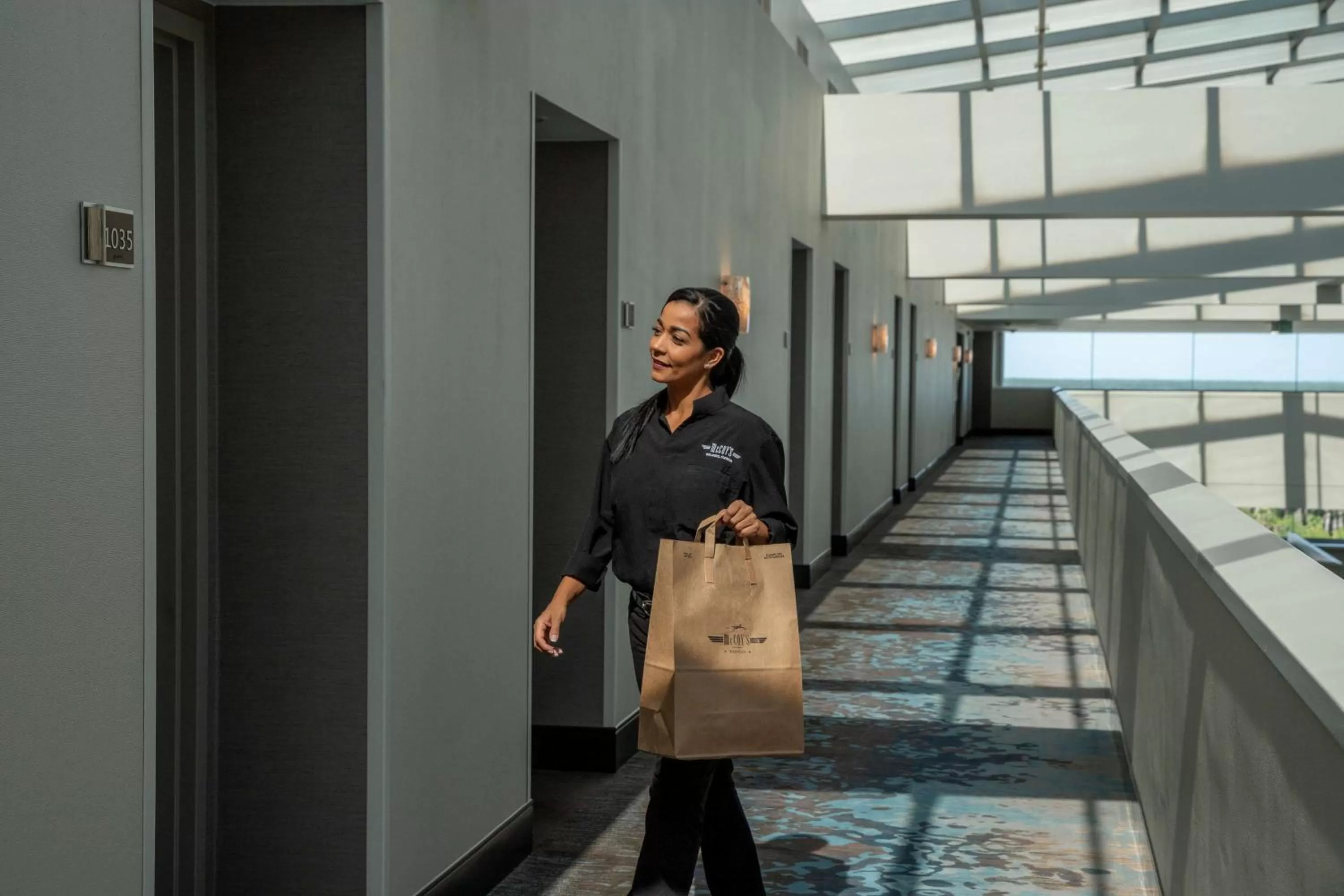 Restaurant/places to eat in Hyatt Regency Orlando International Airport Hotel