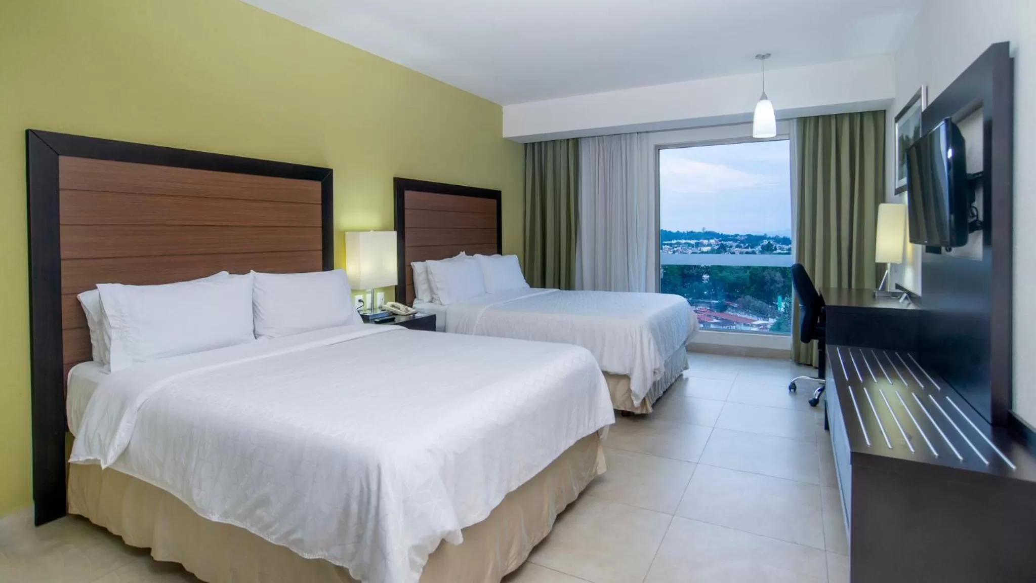 Photo of the whole room in Holiday Inn Express Xalapa by IHG