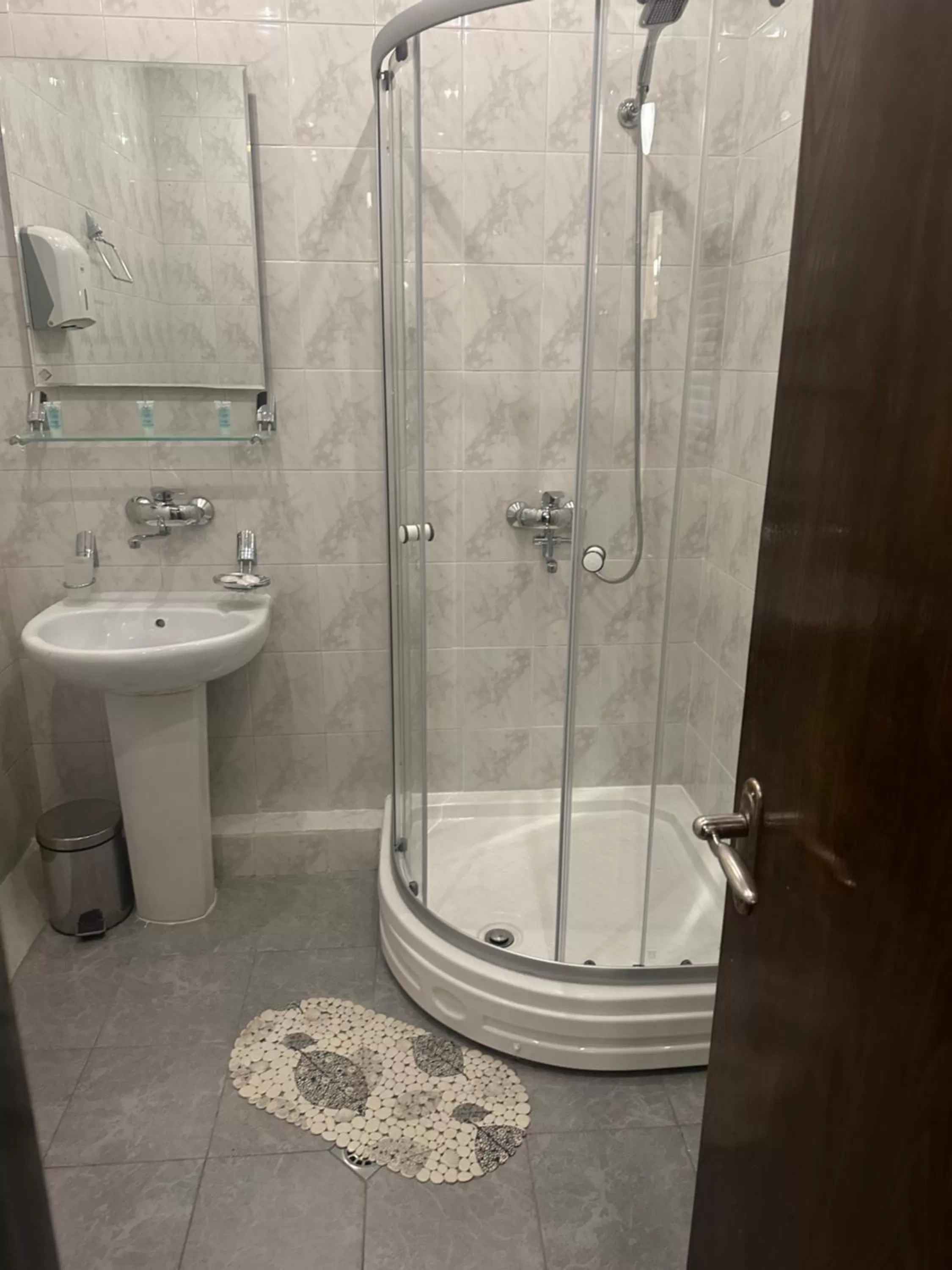 Shower, Bathroom in villa old sololaki