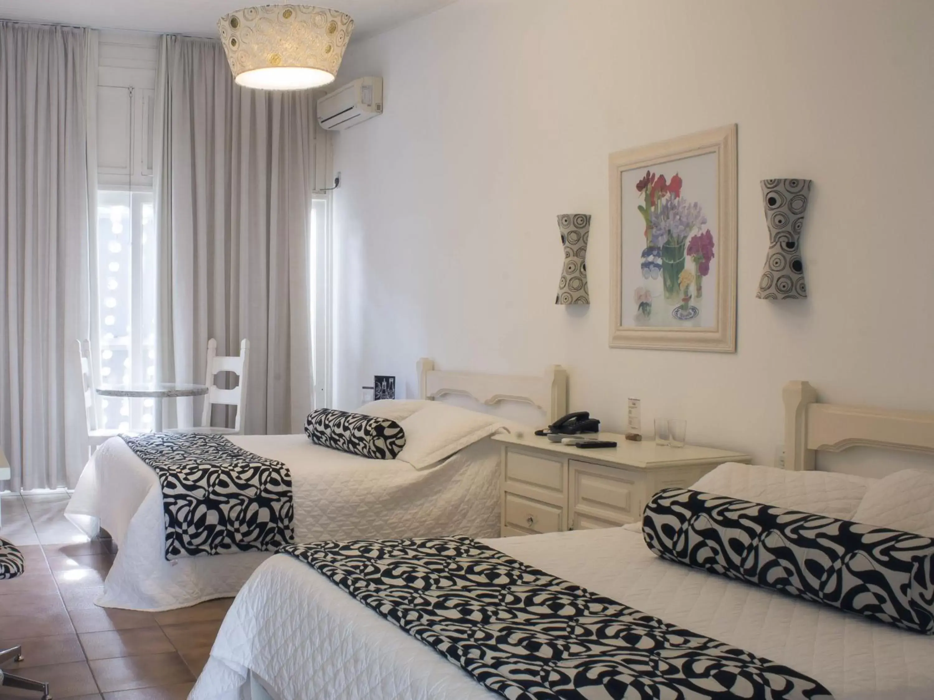 Triple Room - Ala Niemeyer in Hotel Resort e Golfe Clube dos 500 Triple Room - Ala Niemeyer in Hotel Resort e Golfe Clube dos 500