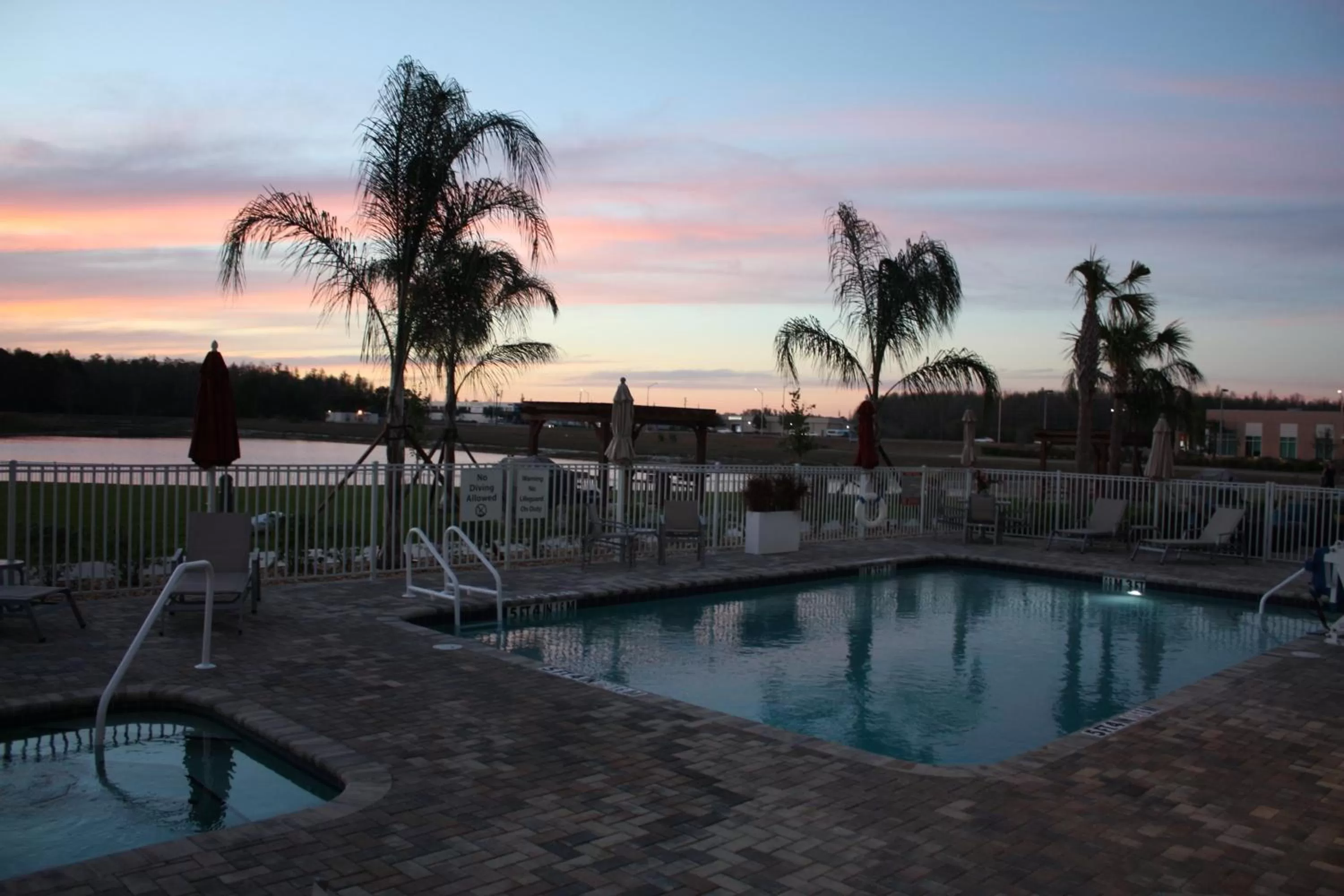 Swimming pool in Holiday Inn Express & Suites Trinity by IHG