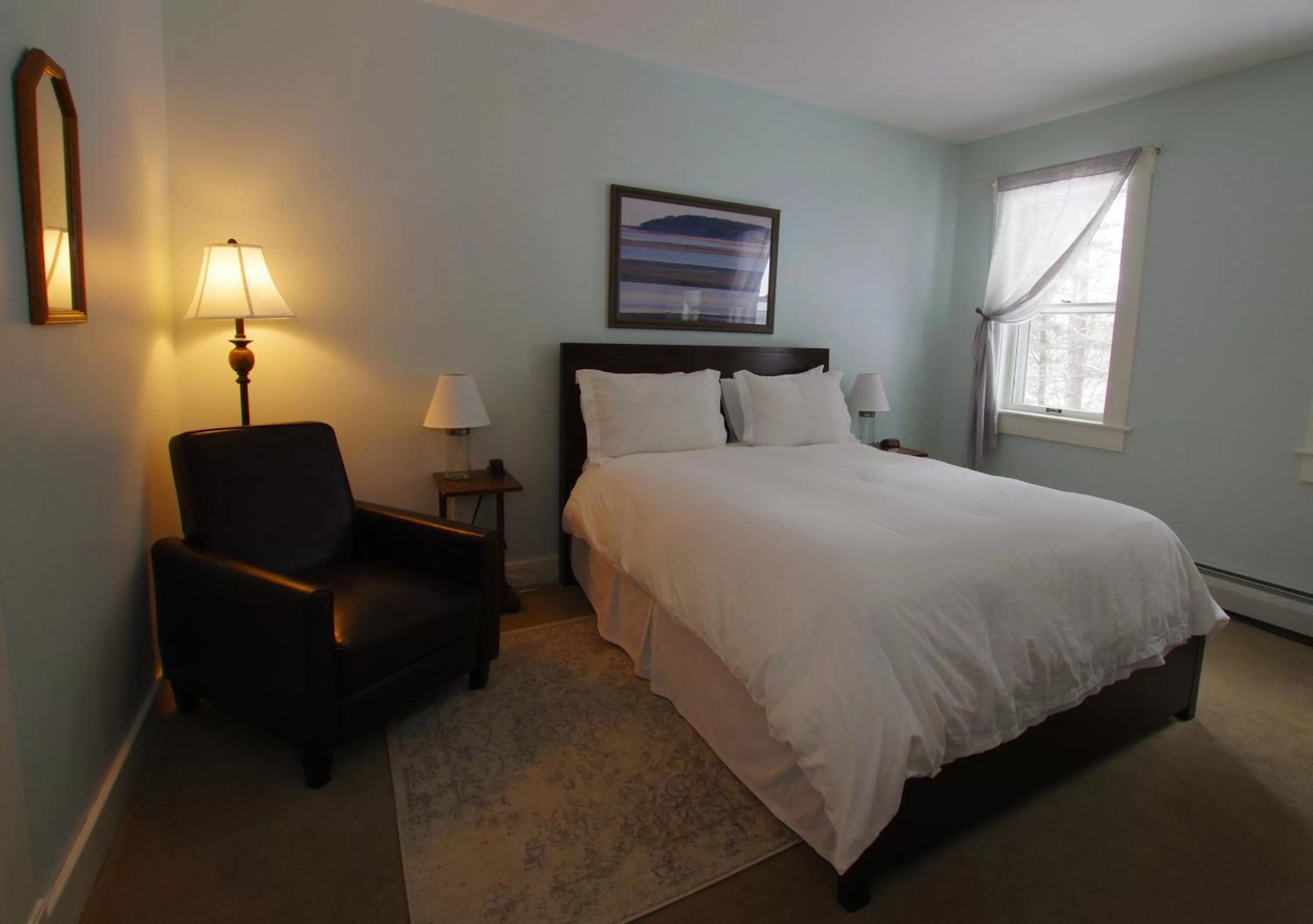 Bedroom, Bed in The Wilmington Inn