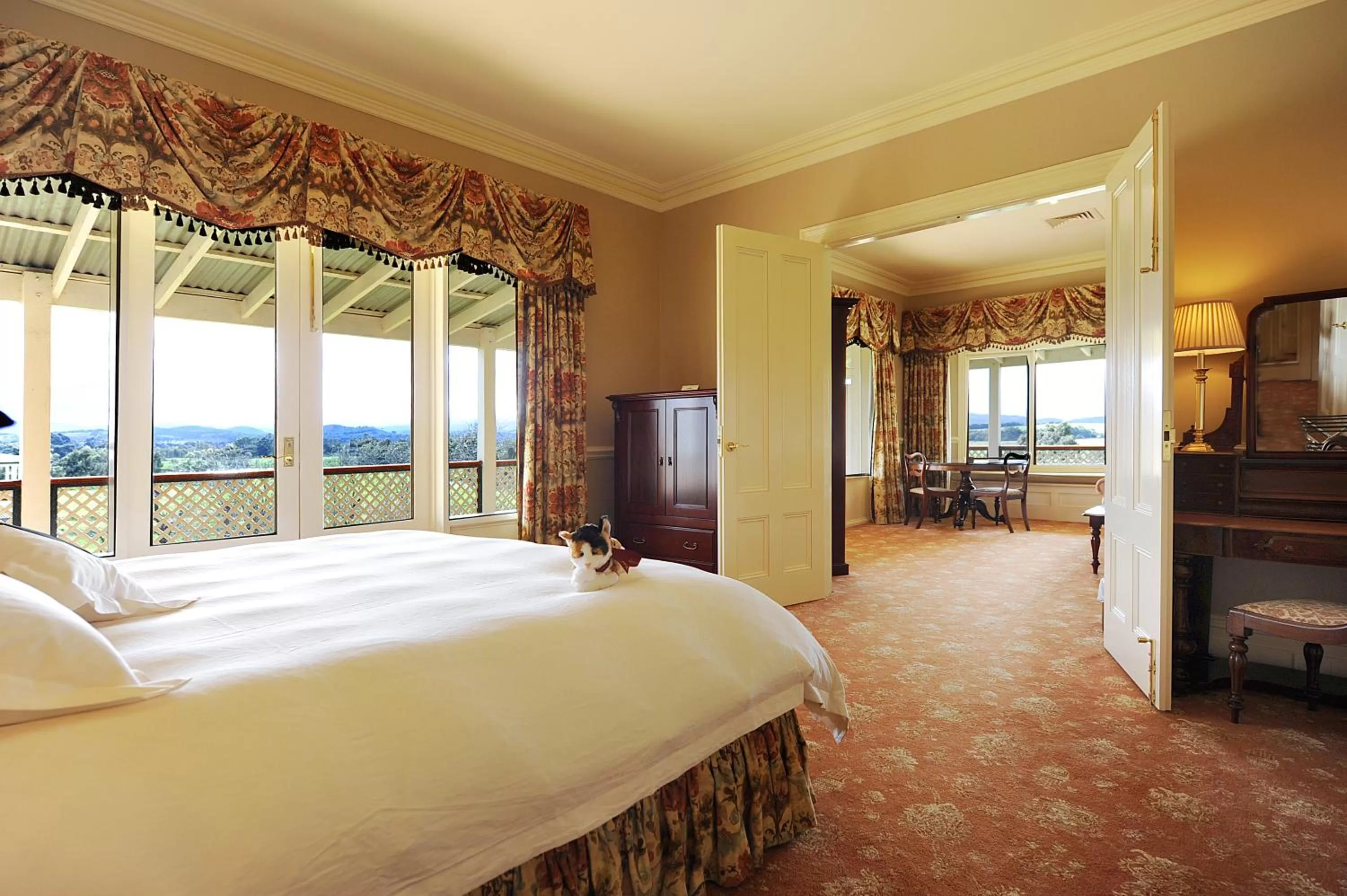 Bed in Chateau Yering