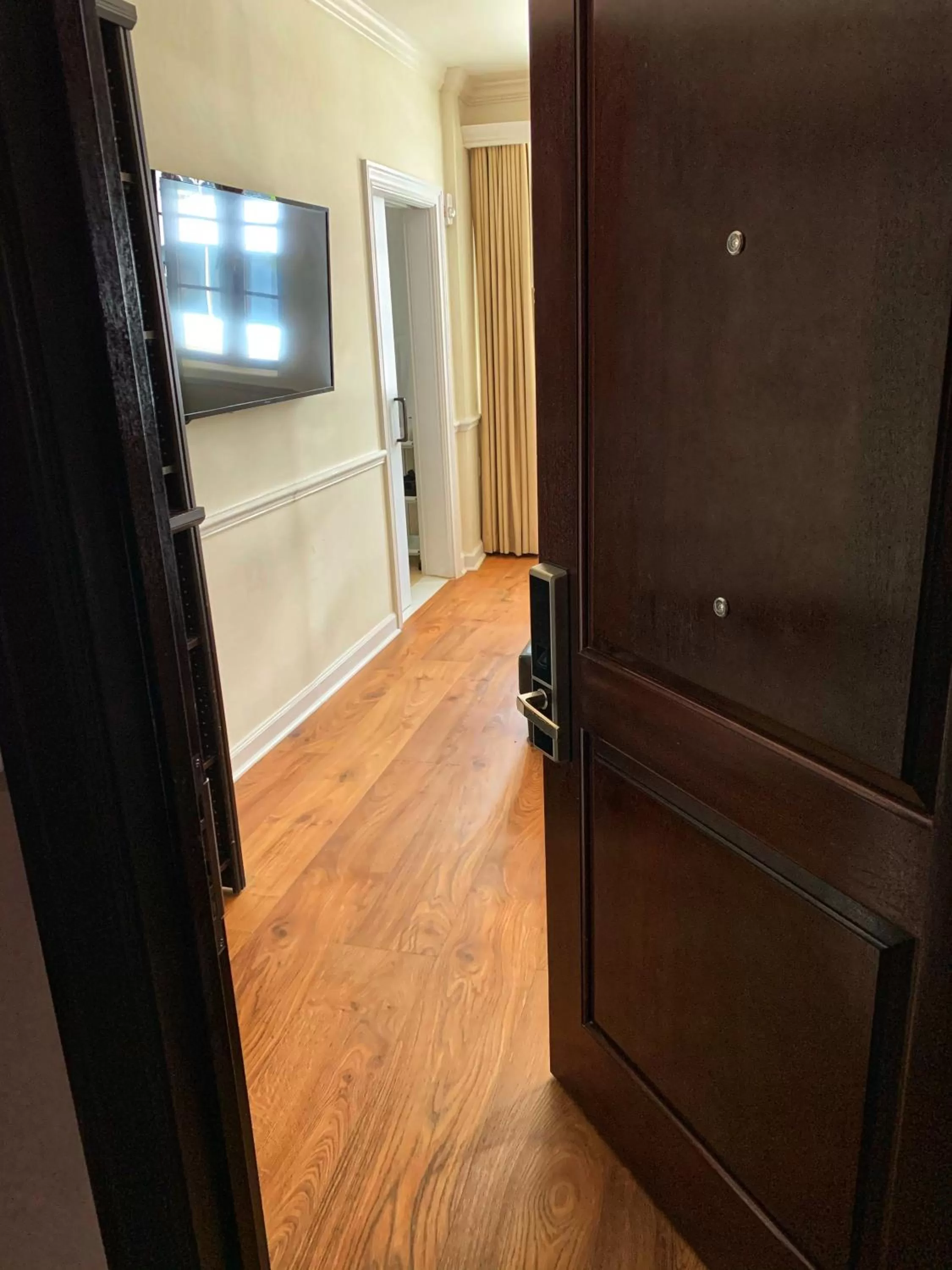 Bedroom in Hotel St. Michel