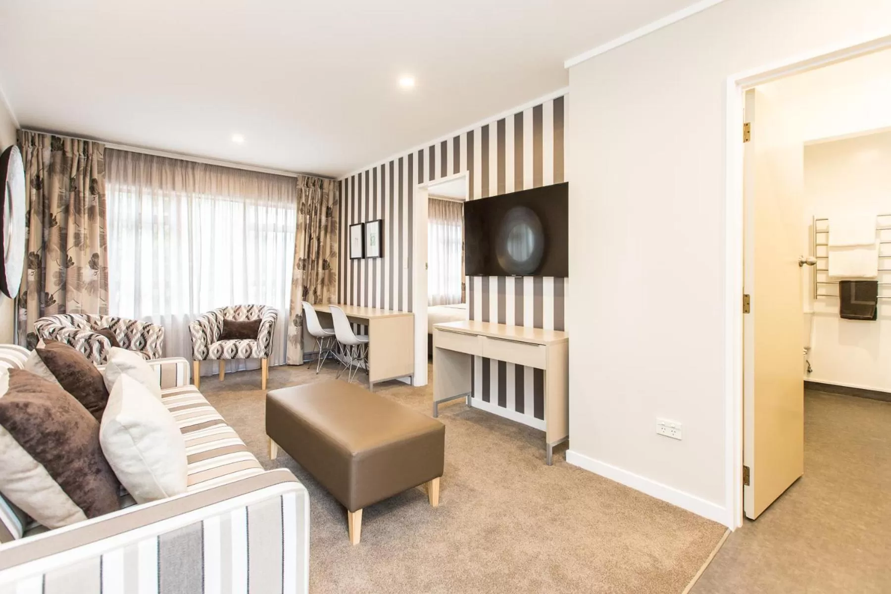 TV and multimedia in ASURE Destiny on Fitzherbert Motel