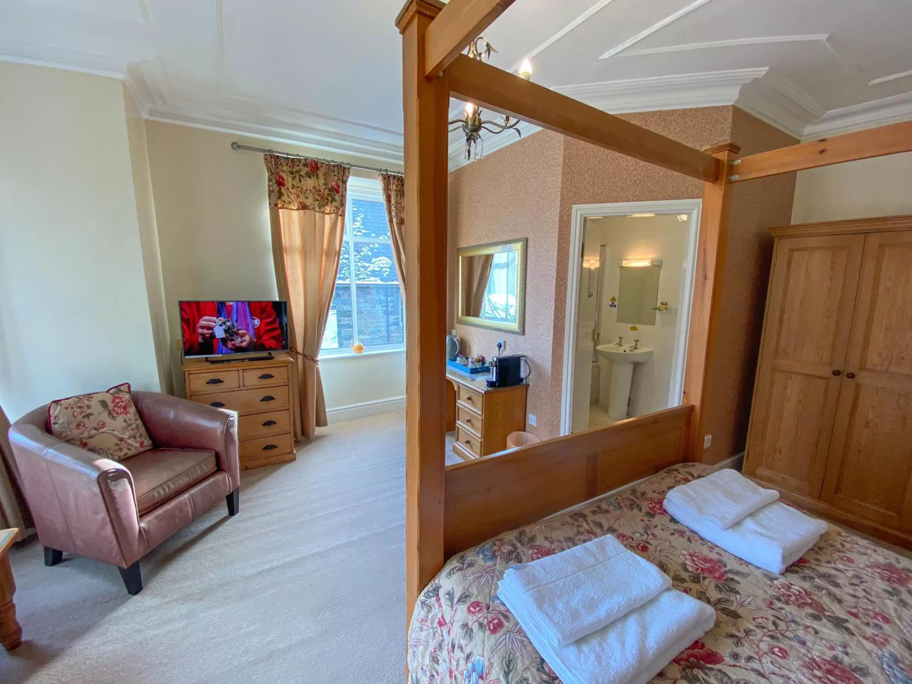 Bed in Glan Aber Hotel