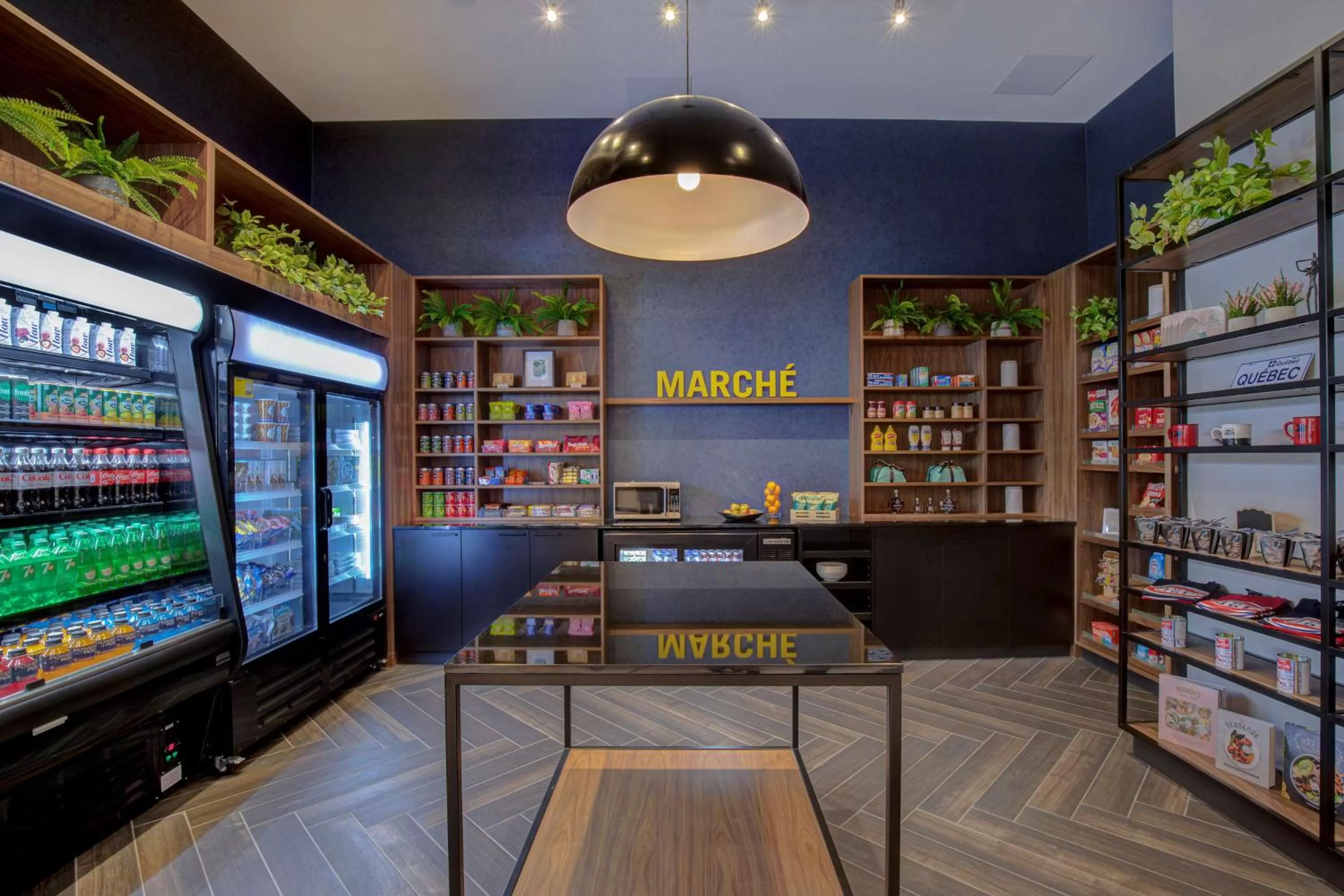 Restaurant/places to eat in Homewood Suites By Hilton Montreal Downtown